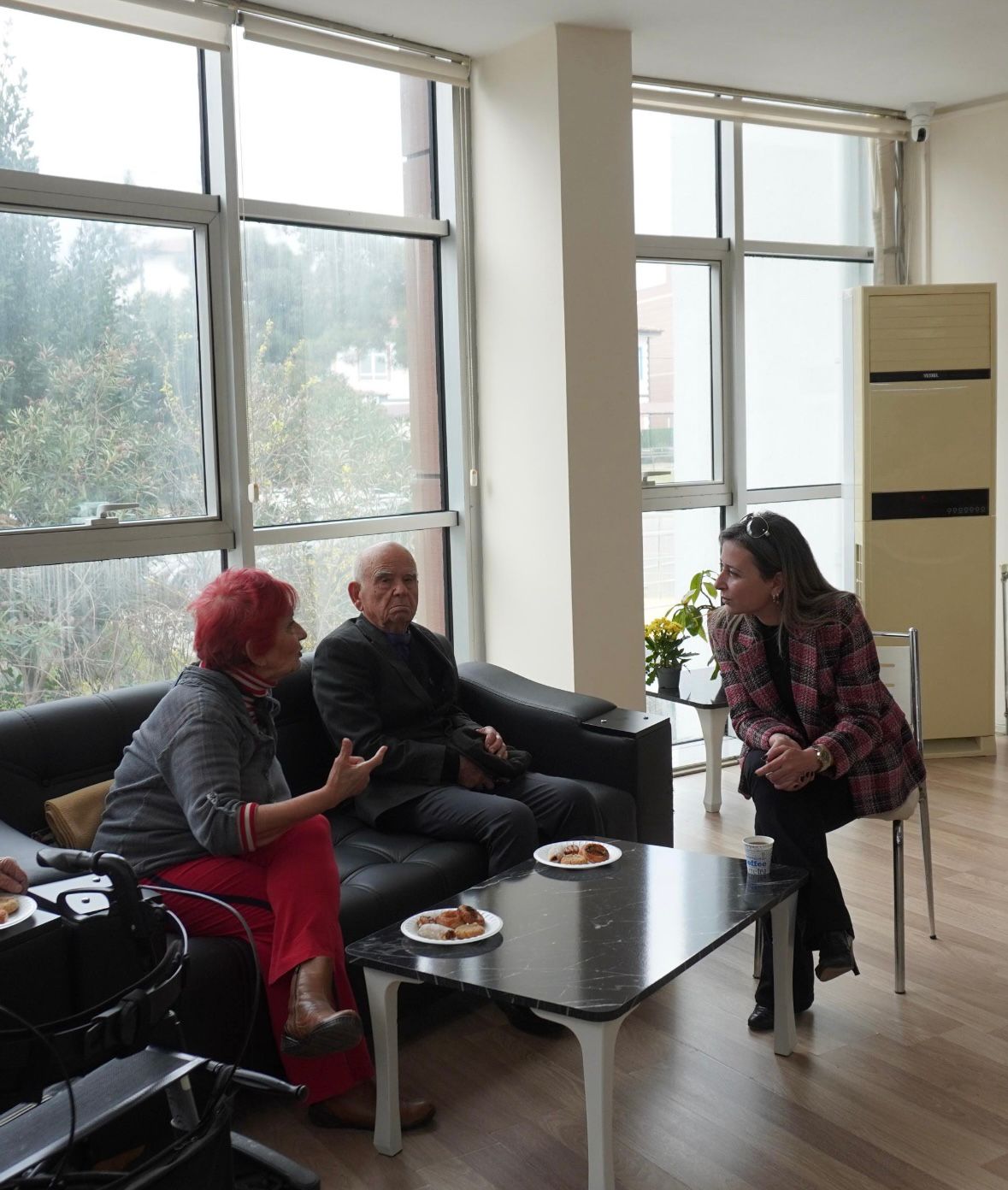 A Meaningful Visit from the Youth: Respecting Our Roots with the Healing Power of Olives 3
