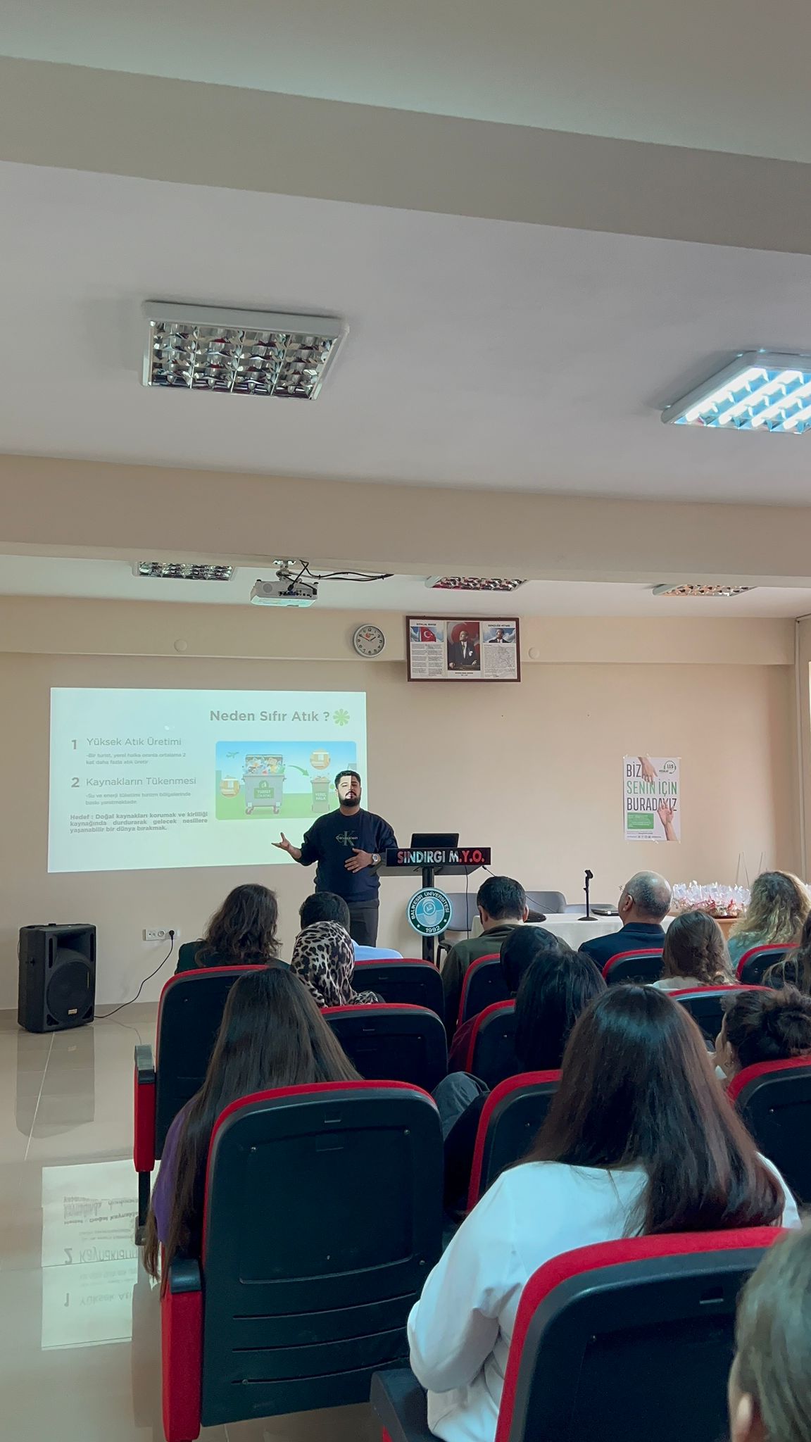 Meslek Yüksekokulumuzda "Atık Yönetimi ve Sürdürülebilir Çözümler" Semineri Düzenlendi 4