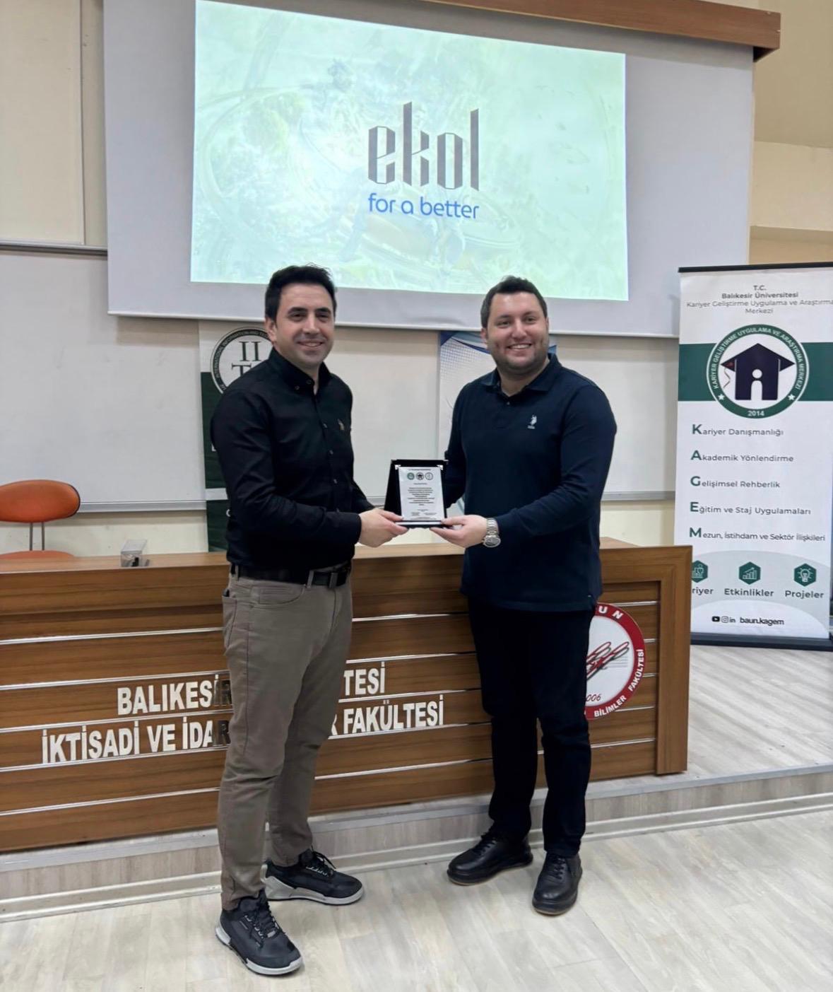 Lojistik ve Pazarlama Zirvesi Gerçekleştirildi 4