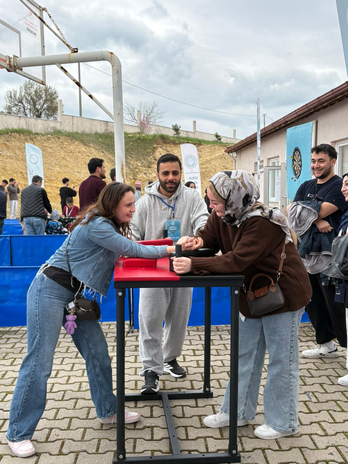 İvrindi Sağlık Hizmetleri Meslek Yüksekokulunda Kültür, Sanat ve Spor Festivali Gerçekleştirildi 14