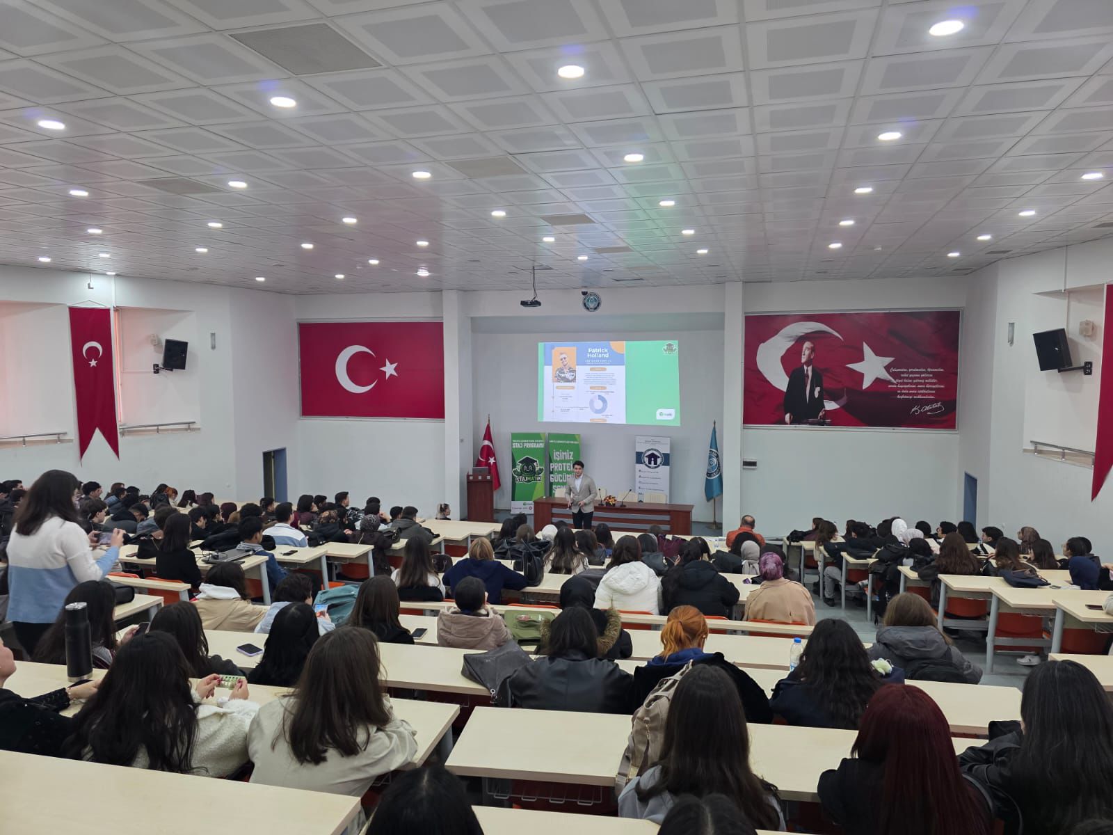 MATLI'da Kariyer Yolunda-Fen Edebiyat Fakültesi 2