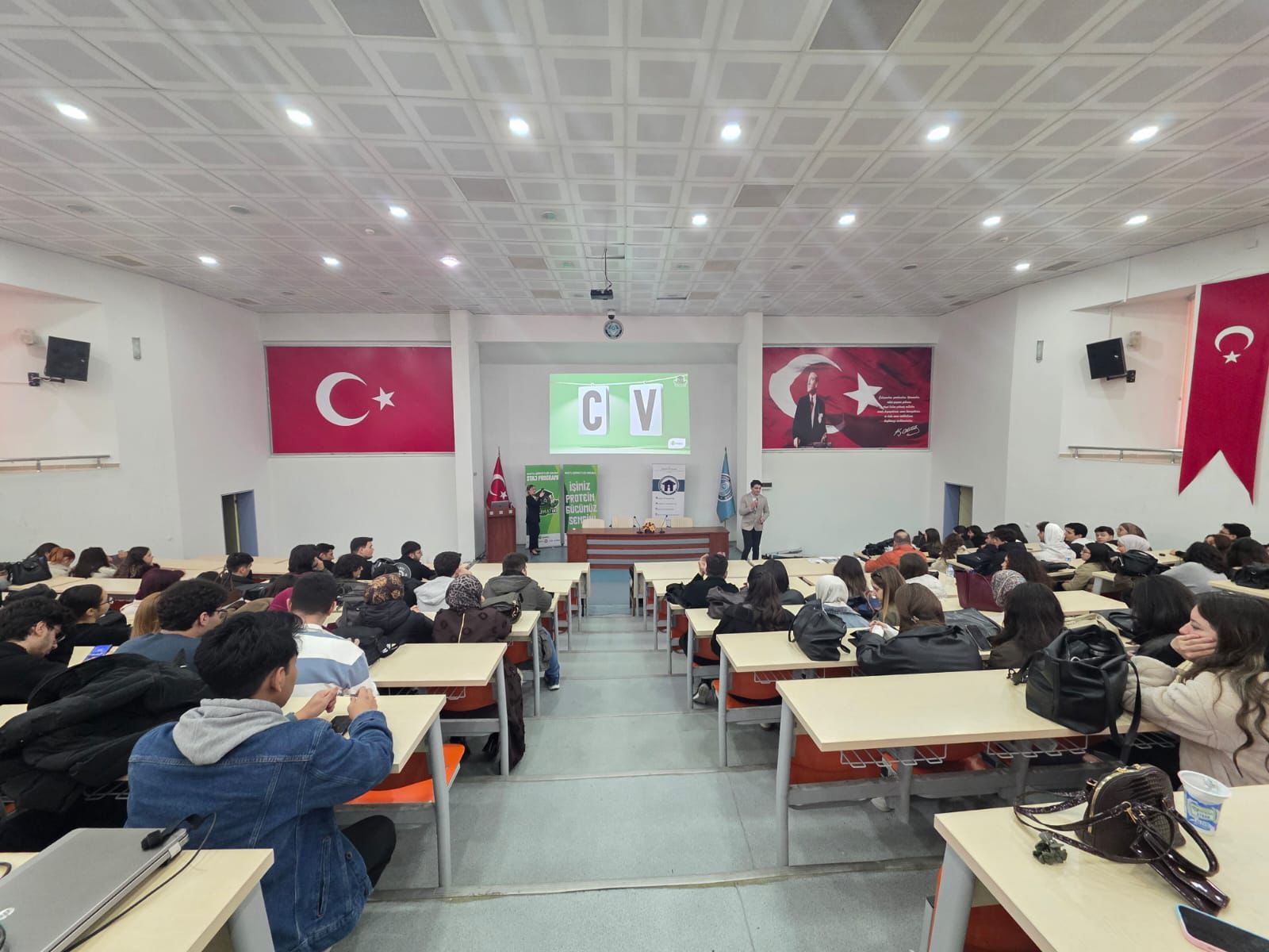 MATLI'da Kariyer Yolunda-Fen Edebiyat Fakültesi 3