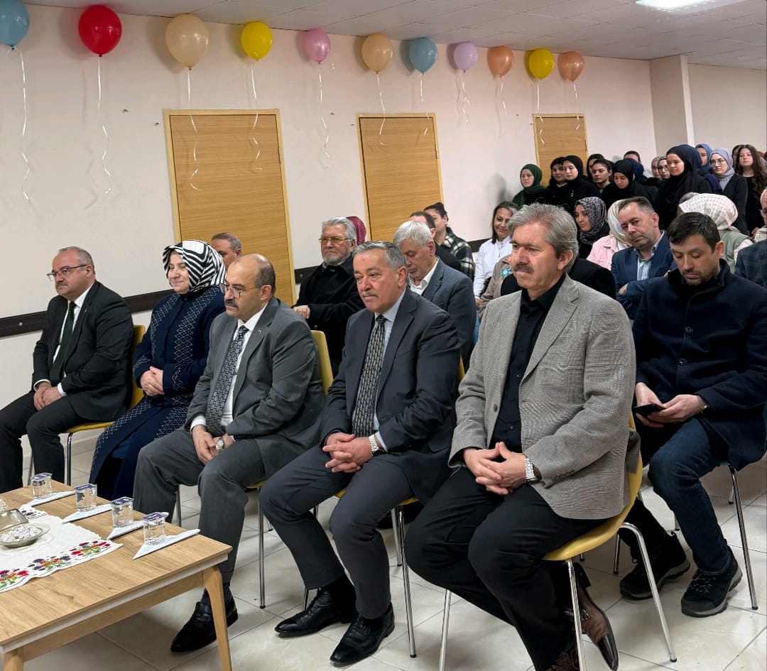 SADA Projesi neticesinde oluşturulan Edebiyat Atölyesi Açılış Programı 4