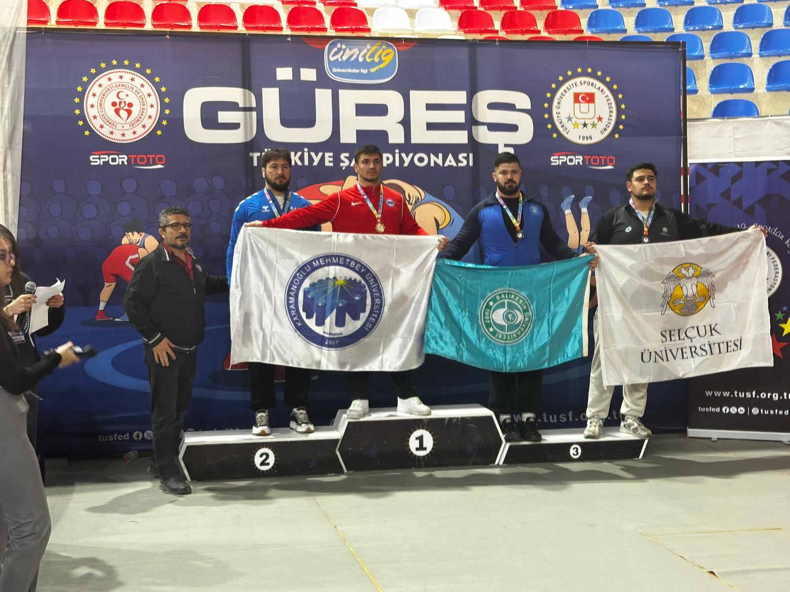 BAÜN Güreş takımı  Türkiye 6ncısı  5