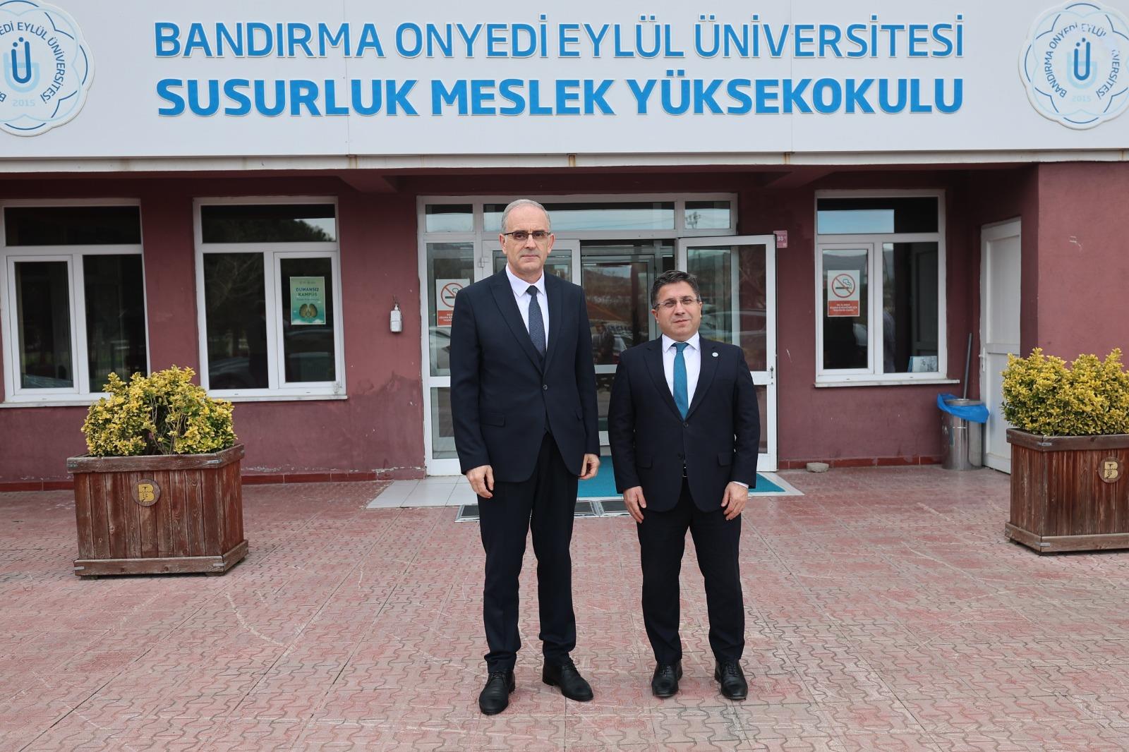 Yüksekokulumuz Yükseköğretim Genel Kurul Kararı ile Balıkesir Üniversitesi'ne devredildi. 3