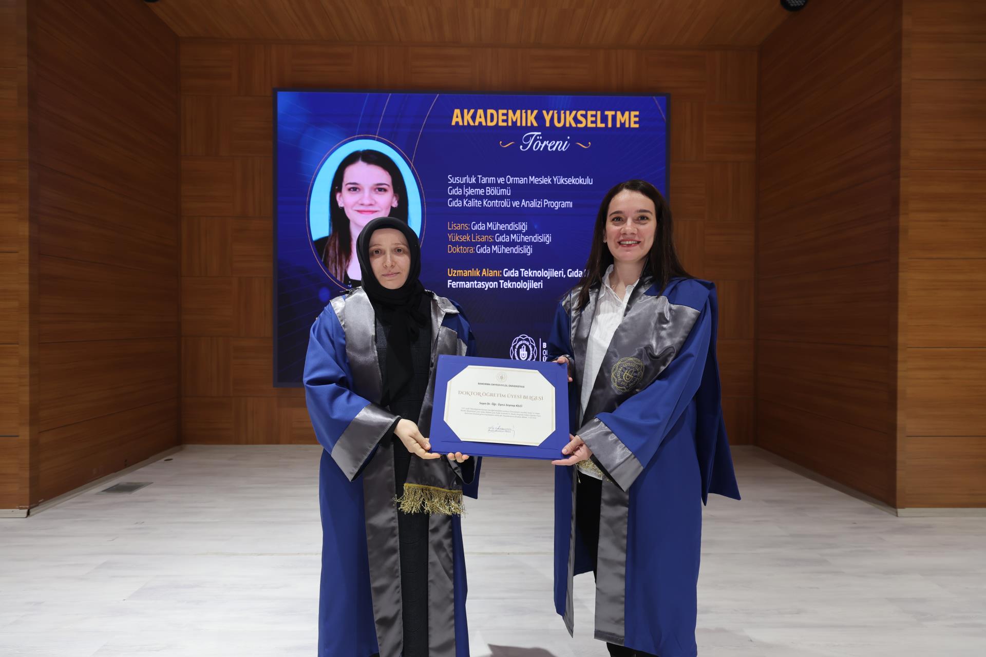 Üniversitemizde Akademik Yükseltme Töreni Gerçekleştirildi. 3