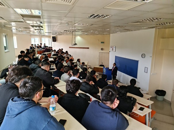 İş Hayatı ve Disiplin: Deneyim Paylaşımıyla İnteraktif Kariyer Buluşması 3