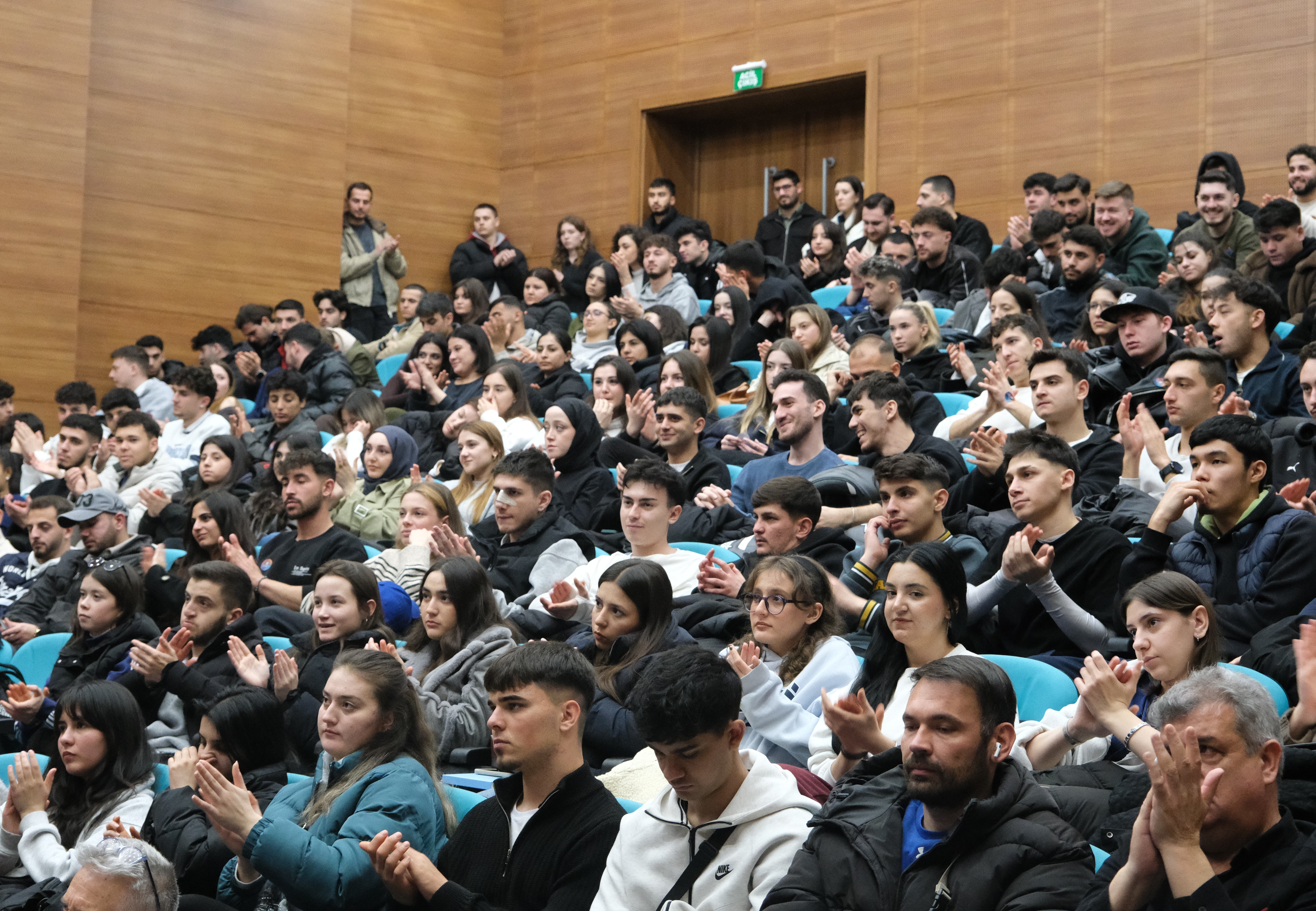 Balıkesir Üniversitesinde “Voleybolun Unutulmazları” Buluşması 5