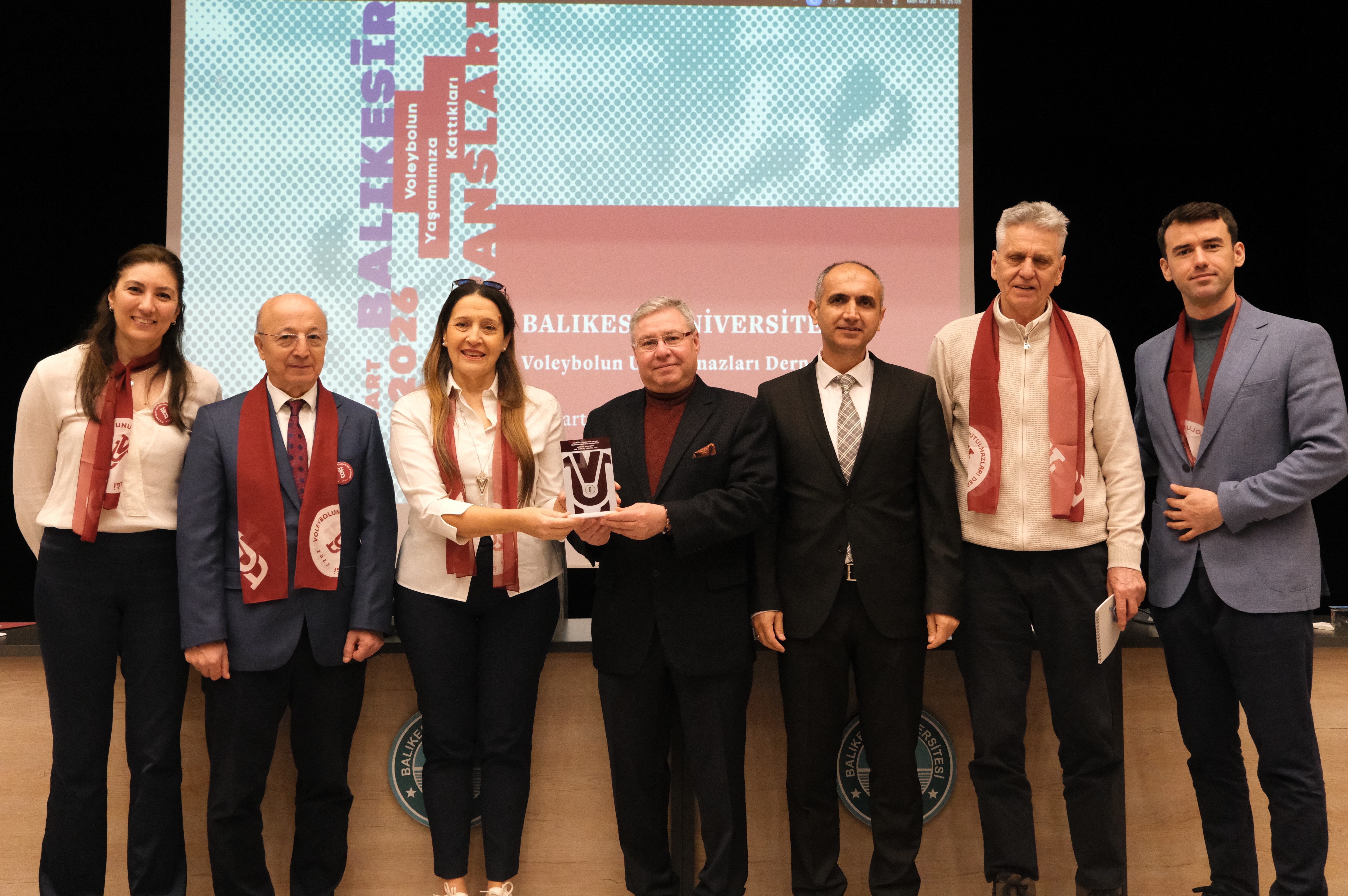 Balıkesir Üniversitesinde “Voleybolun Unutulmazları” Buluşması 10