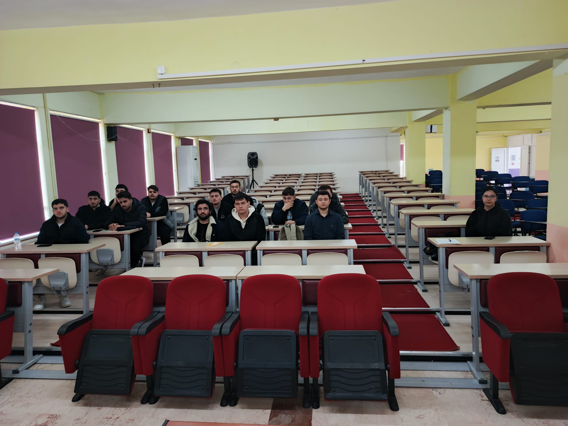 Makine Programında Düzenli Danışman-Öğrenci Görüşmelerinin Gerçekleştirilmesine Devam Edilmektedir 4