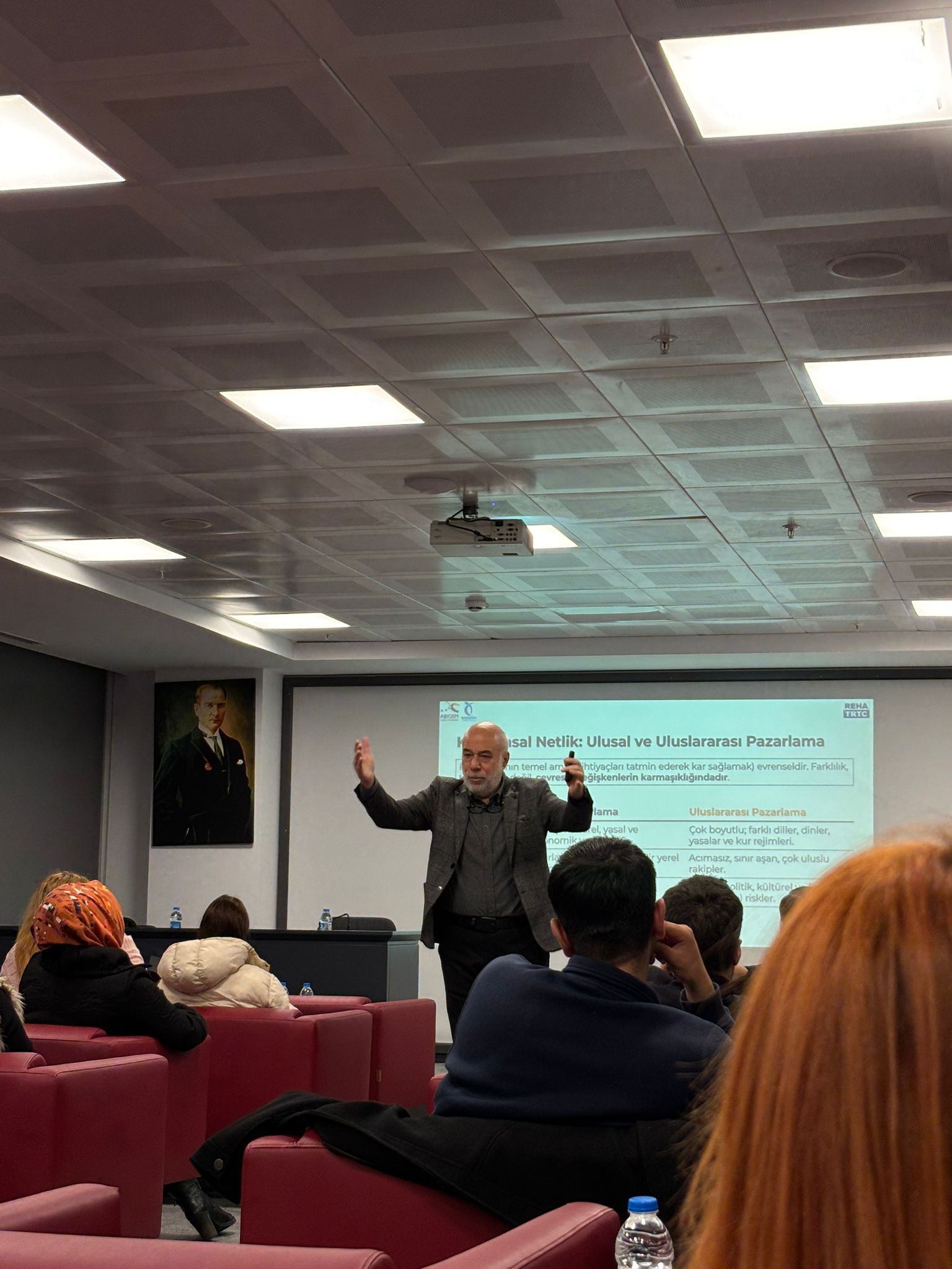 Marketing Program Students Attend Training on Expanding into Global Markets 4