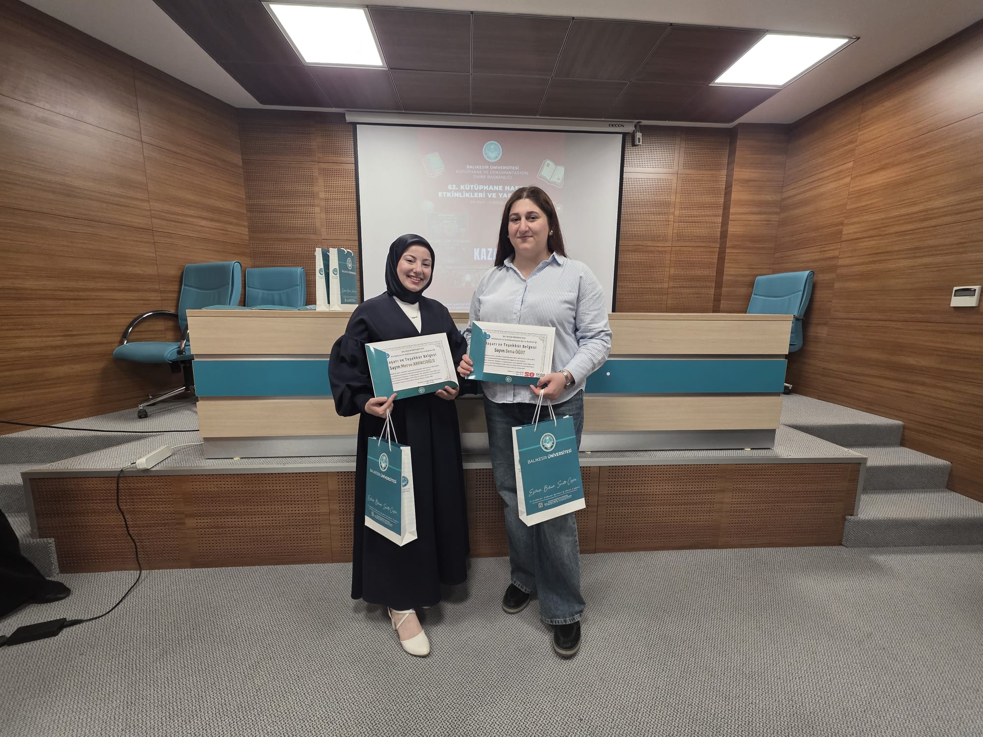 Biyoloji Bölümü Öğrencilerinin Yarışma Başarısı 5