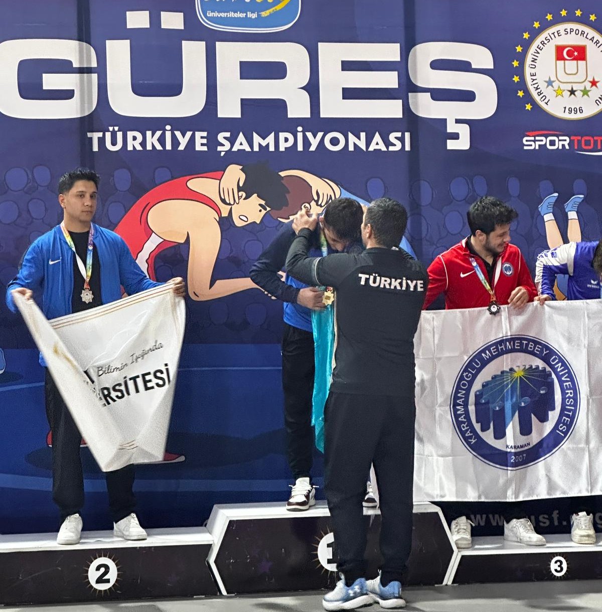 BAÜN Güreş Takımından Türkiye Şampiyonasında 1 Altın, 2 Bronz Madalya 6