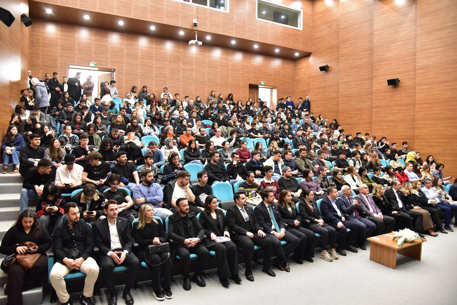 Balıkesir MYO’nun 50. Yılına Yakışan Büyük Buluşma: Sektör ve Akademi Aynı Çatıda 3