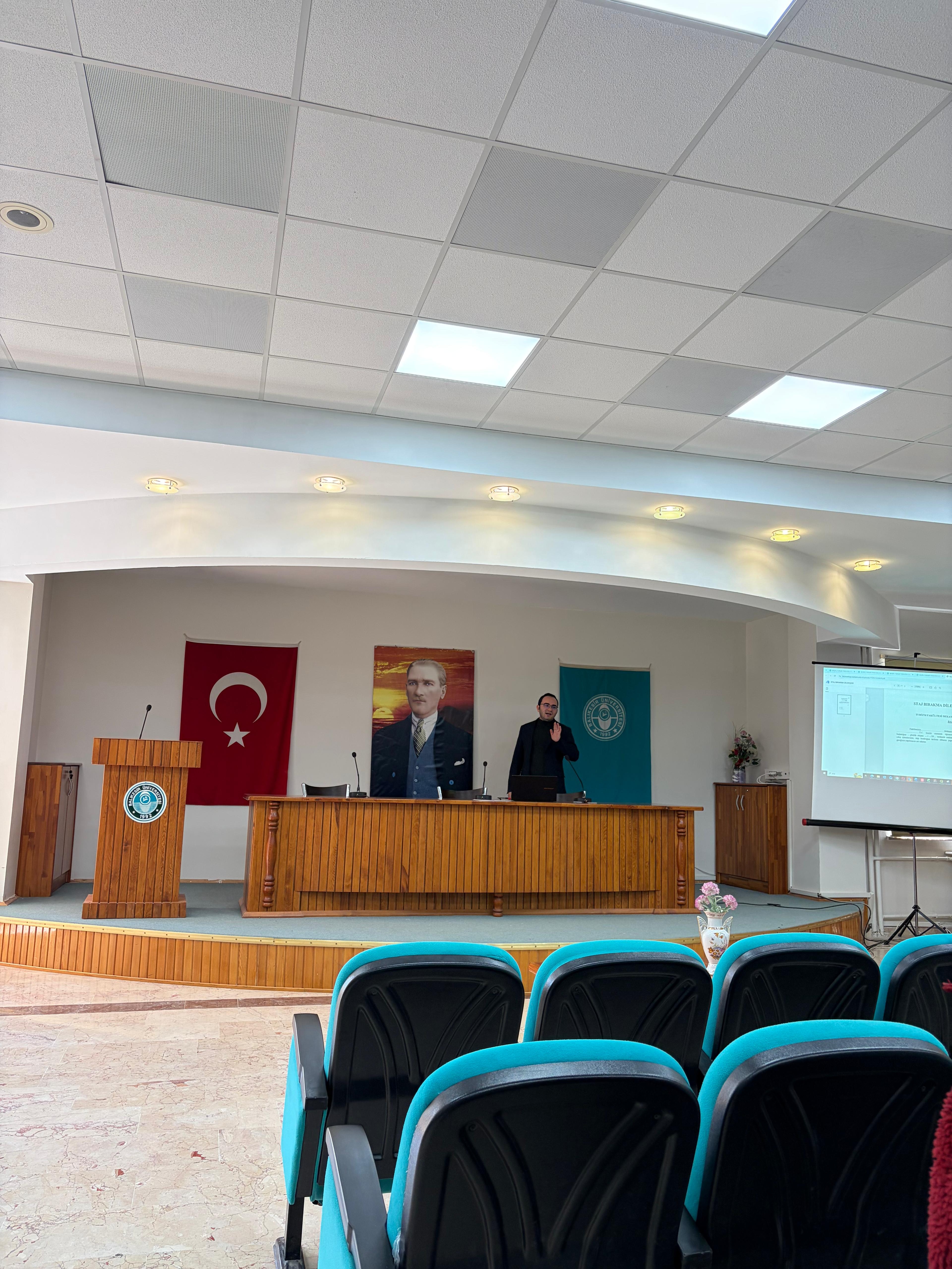 Staj Bilgilendirme Toplantısı Gerçekleştirildi 2
