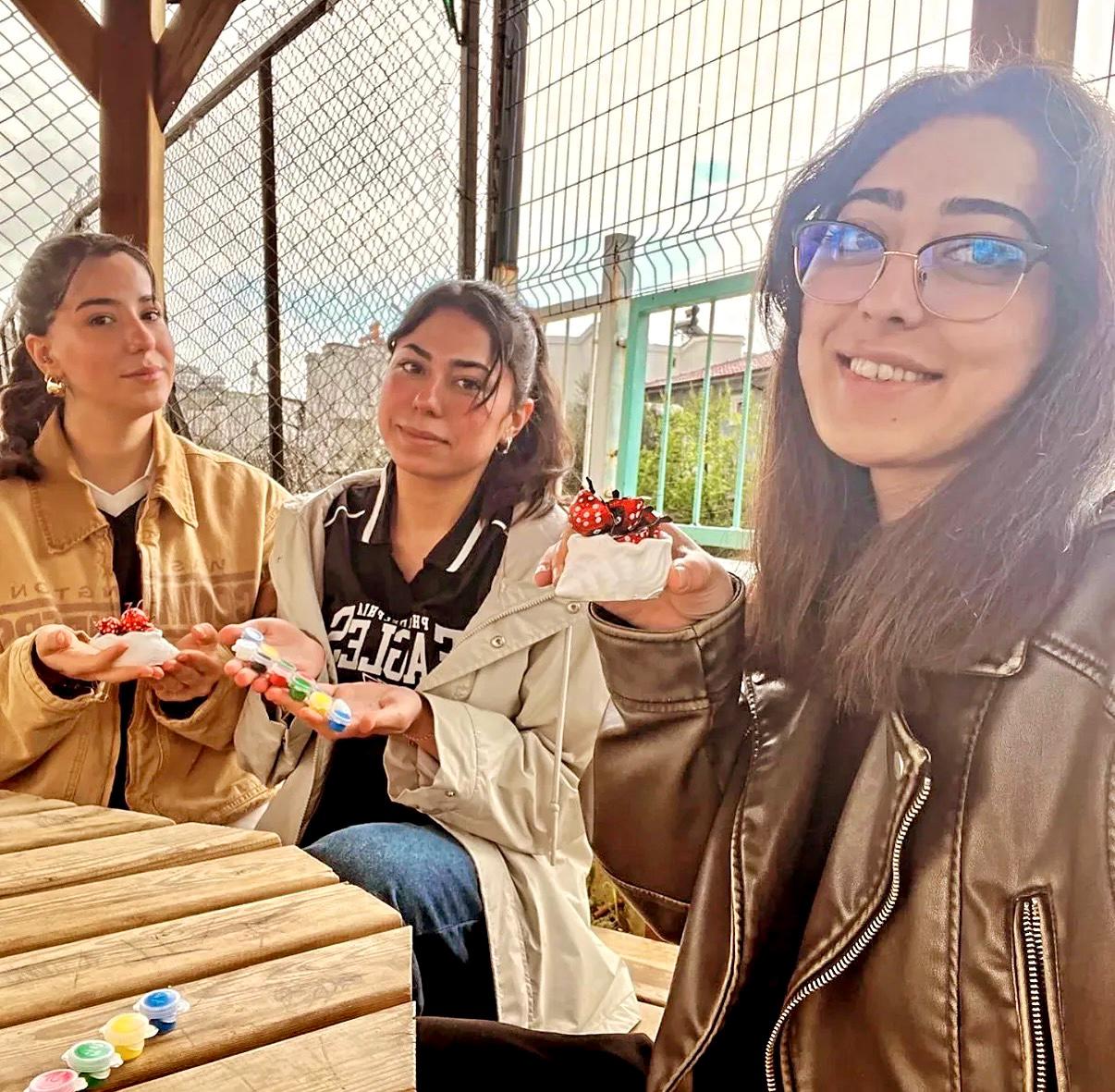 Yüksekokulumuz Öğrencilerinden Sevgi Evine Anlamlı Ziyaret 6