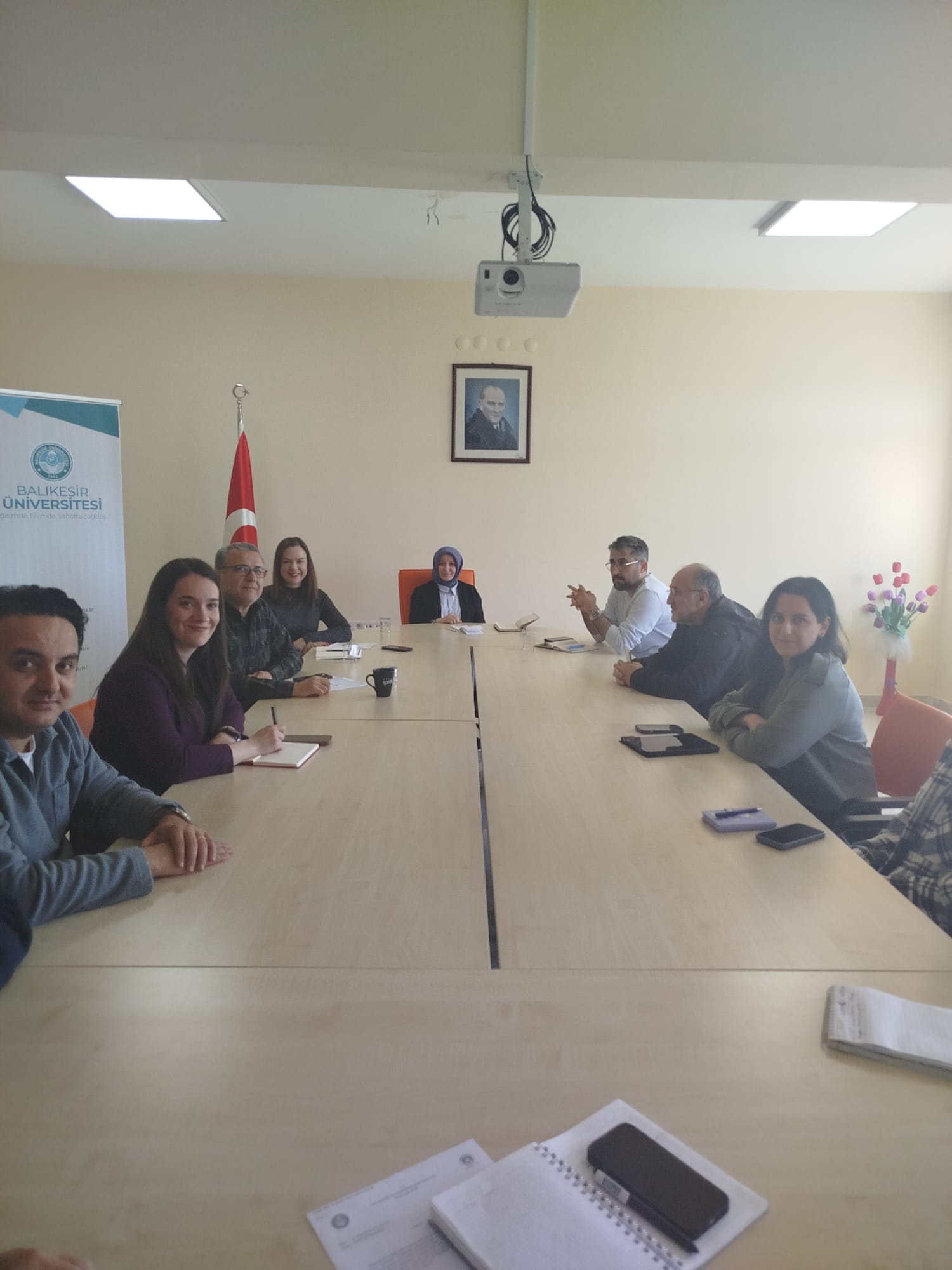Yüksekokulumuz Akademik Kurul Toplantısı Gerçekleştirildi.