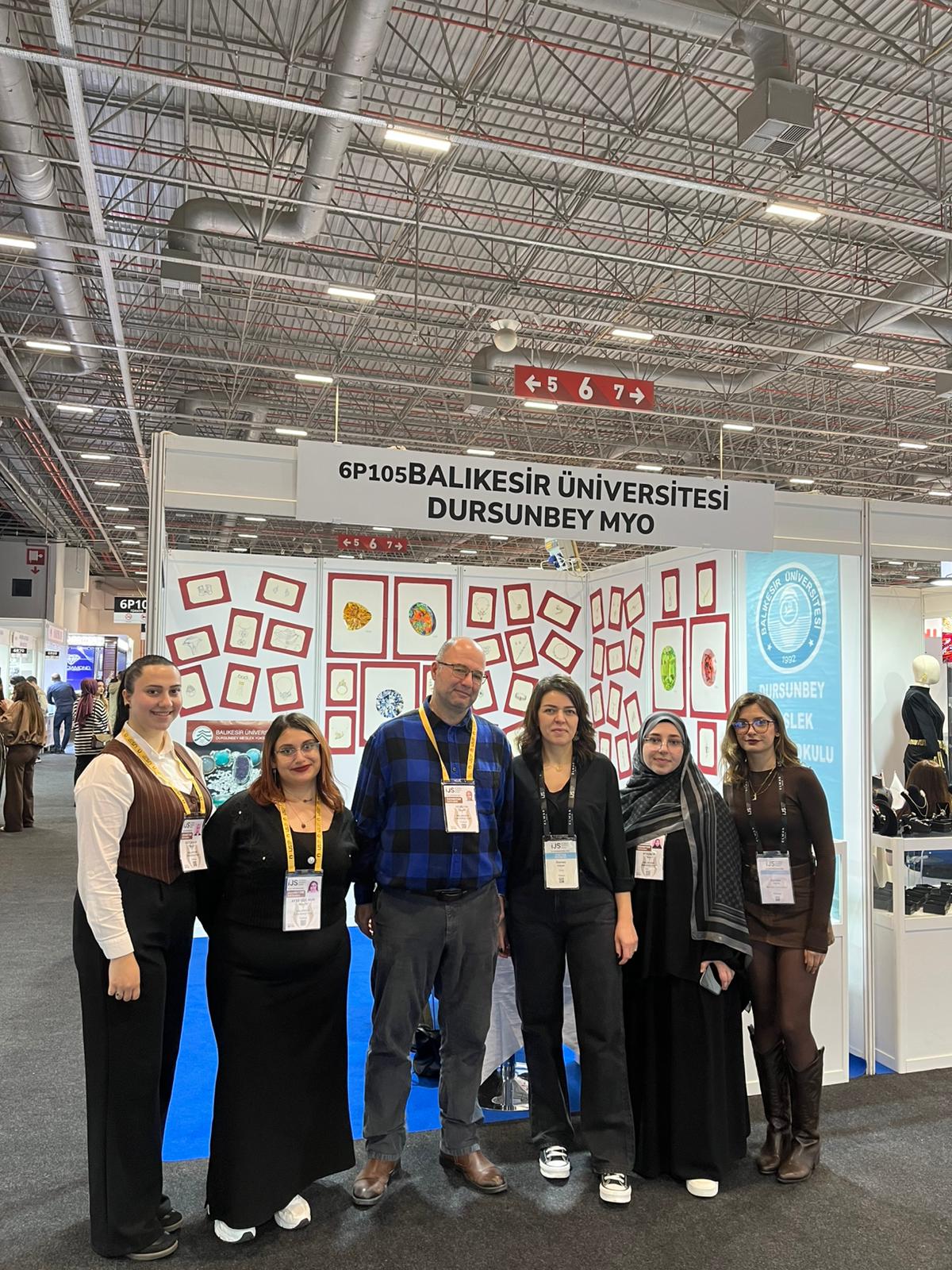 Dursunbey MYO Kuyumculuk ve Takı Tasarım Programı İstanbul Takı Fuarına katıldı 4