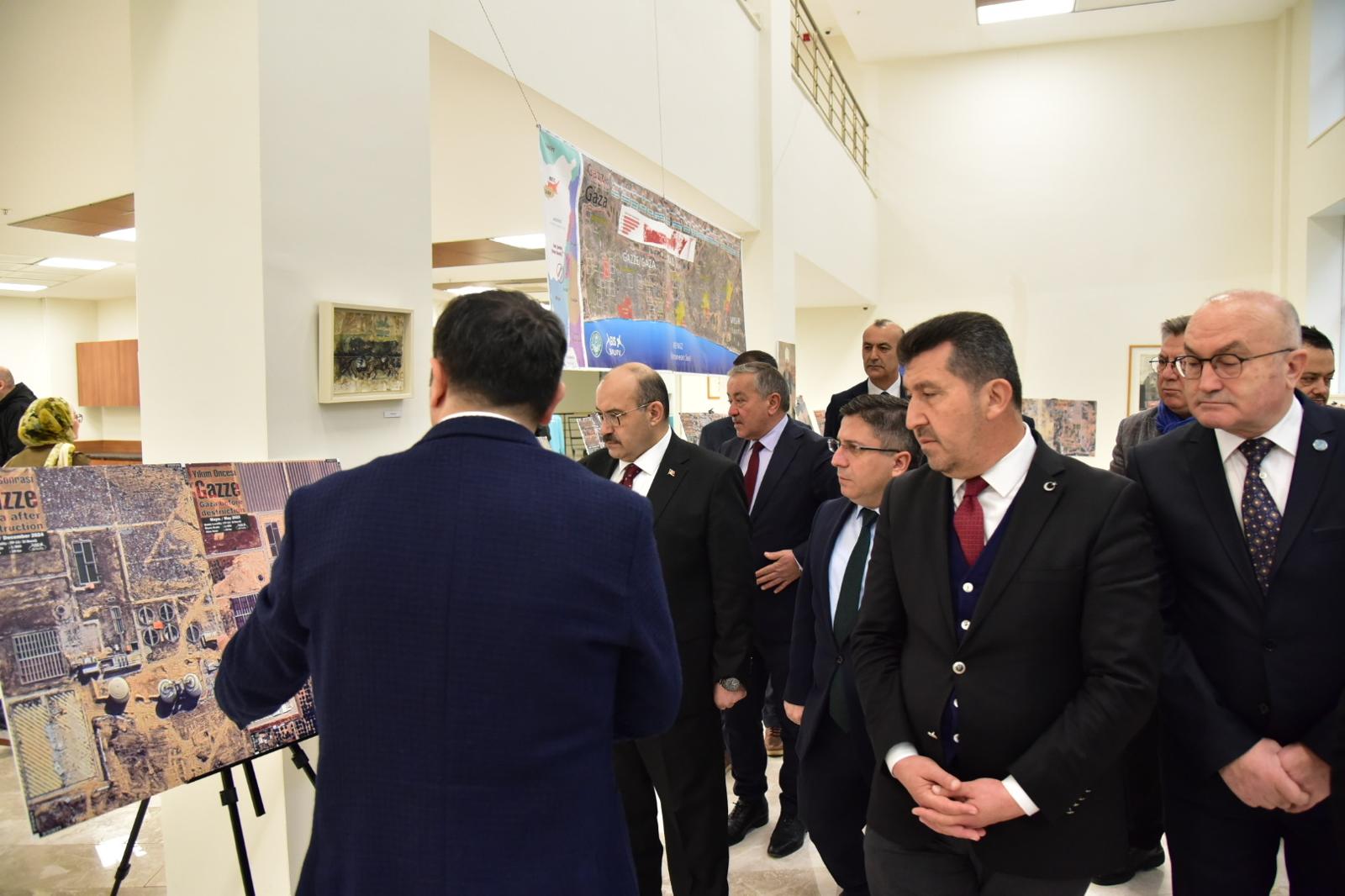 BAÜN’de, Gazze’deki Yıkımın Mekânsal Ayak İzleri Gözler Önüne Serildi 6