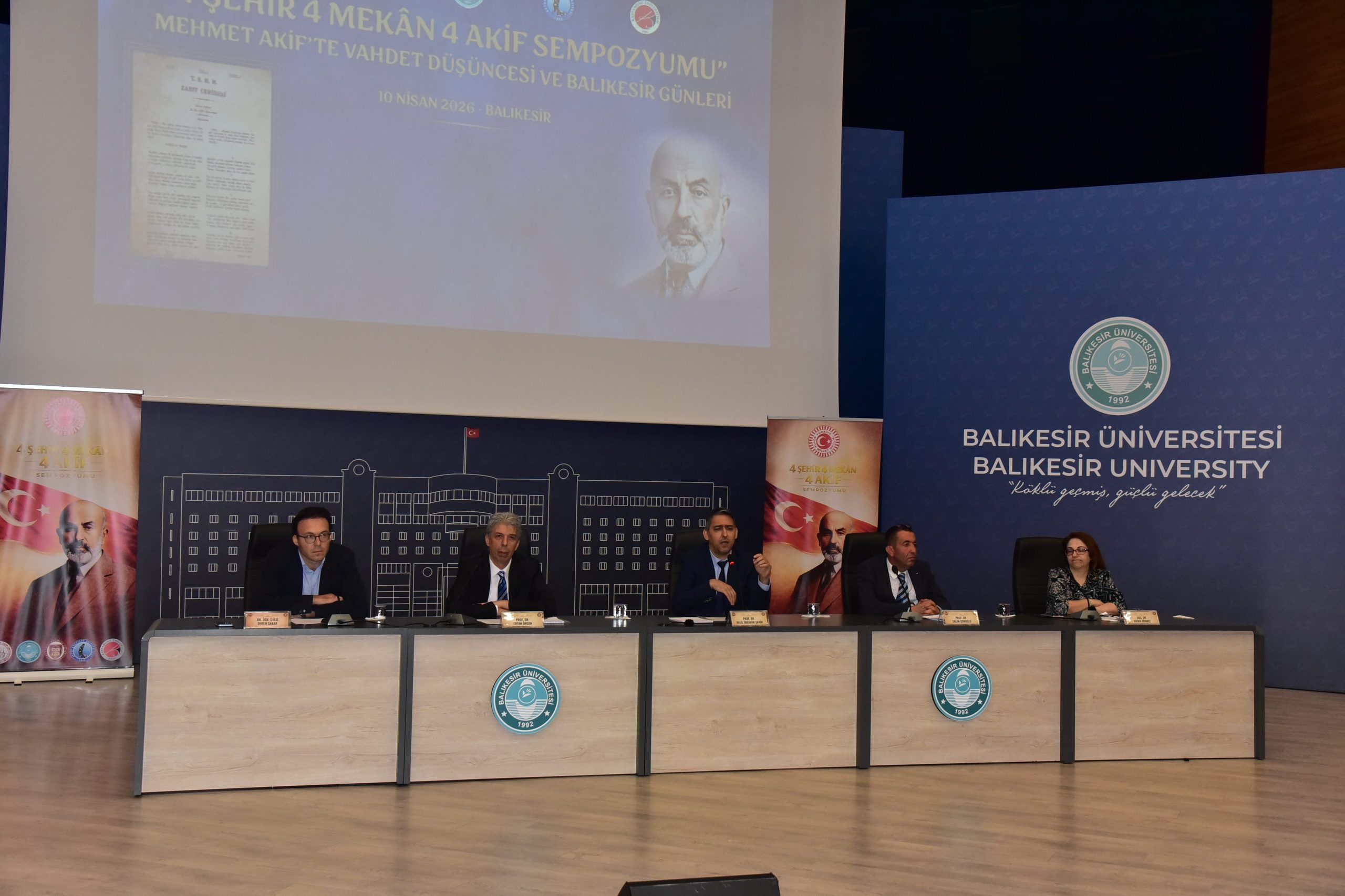 4 Üniversite, 4 Mekân, Tek Ruh: İstiklal Şairi Mehmet Akif Ersoy, Kuva-yı Milliye Şehri Balıkesir’de Anıldı 11