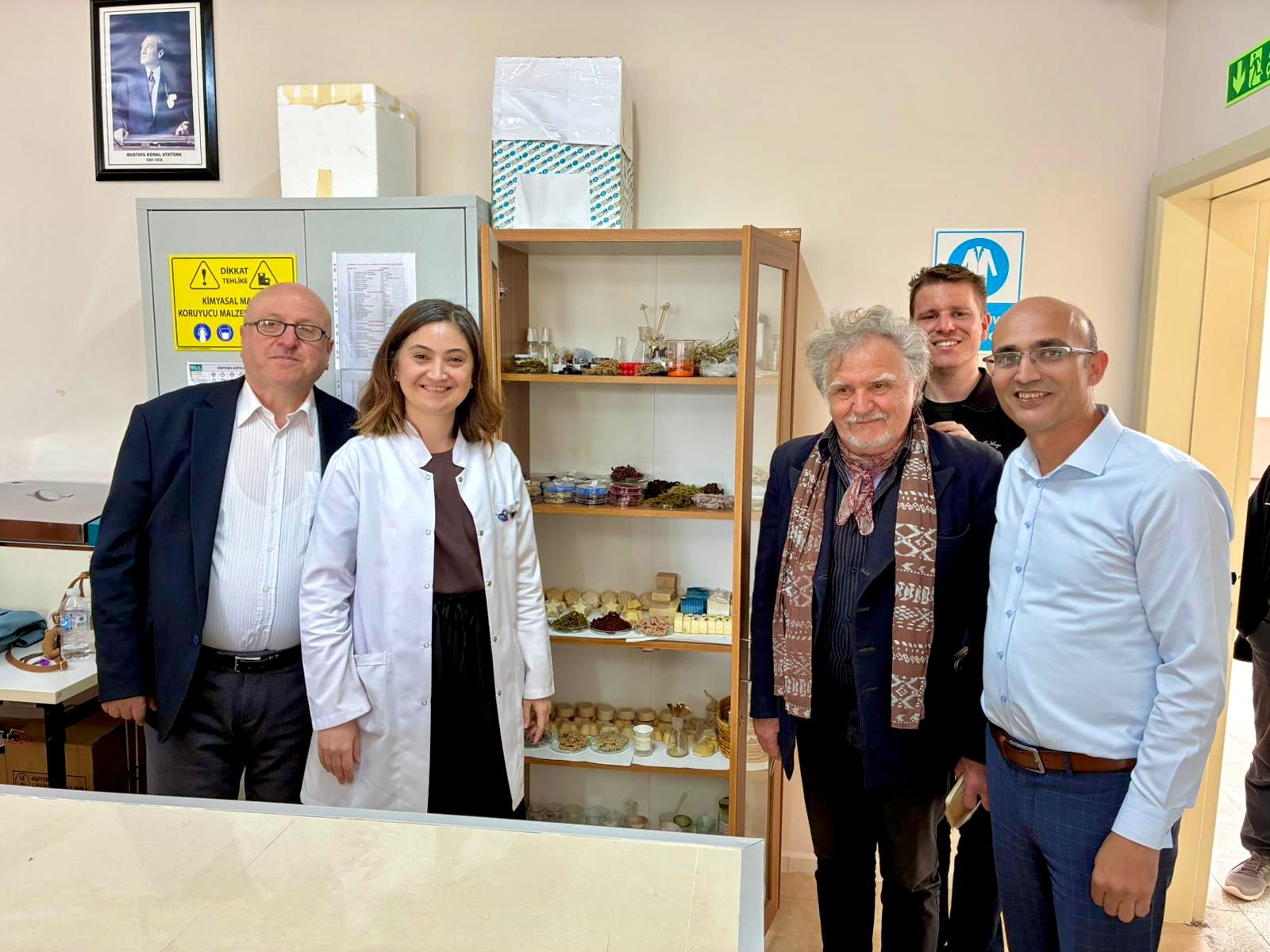 Yüksekokulumuzda Uluslararası Akademik Buluşma  1