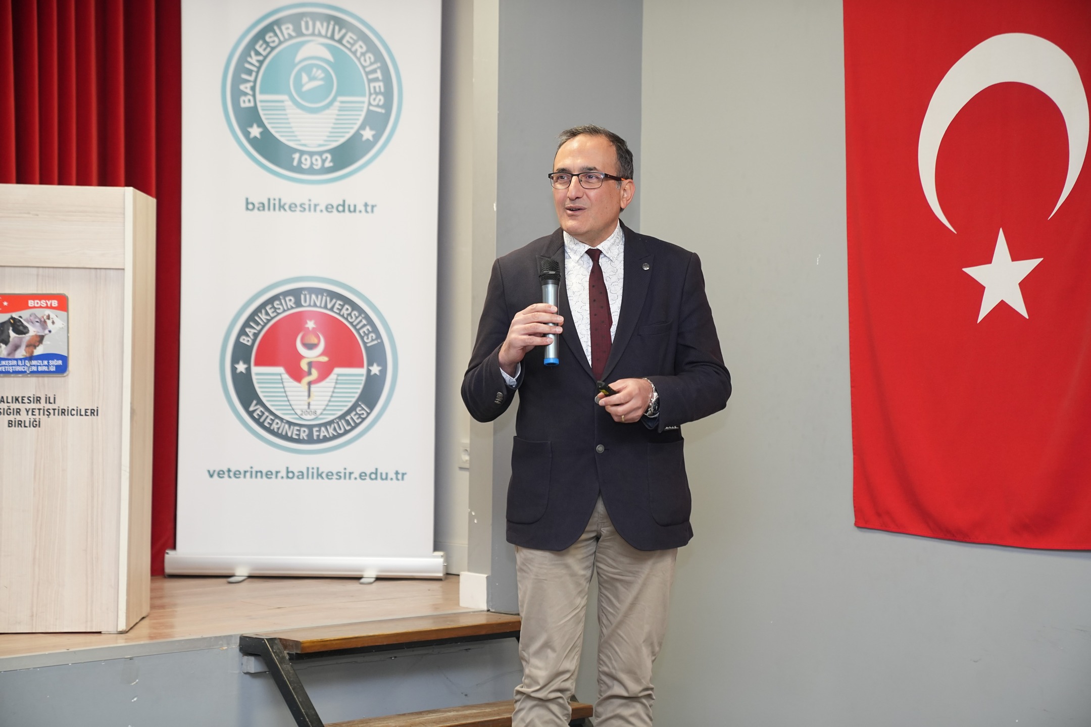 BAÜN Veteriner Fakültesi ve Damızlık Sığır Yetiştiricileri Birliği İş Birliğiyle Balya’da Örnek Etkinlik: Akademisyenler ve Yetiştiriciler Buluştu 9