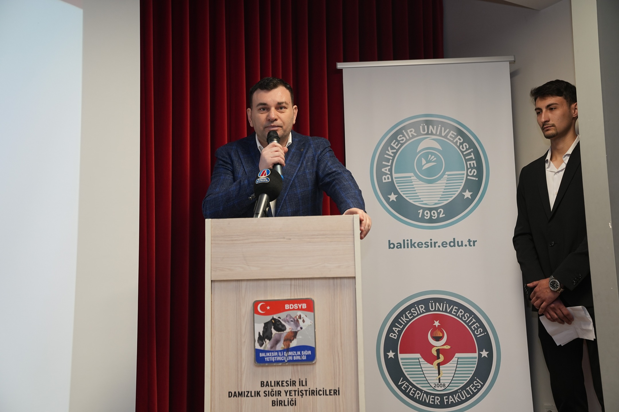 BAÜN Veteriner Fakültesi ve Damızlık Sığır Yetiştiricileri Birliği İş Birliğiyle Balya’da Örnek Etkinlik: Akademisyenler ve Yetiştiriciler Buluştu 8