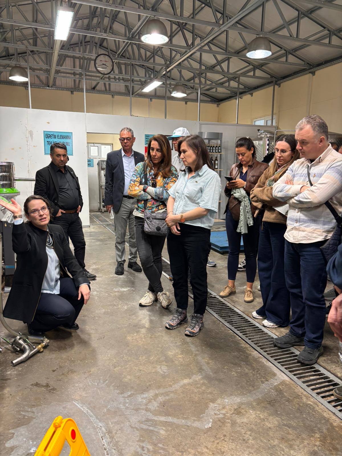 The Bandırma Commodity Exchange Delegation Examined Balıkesir University's Olive Cultivation Infrastructure in Edremit On-Site 4