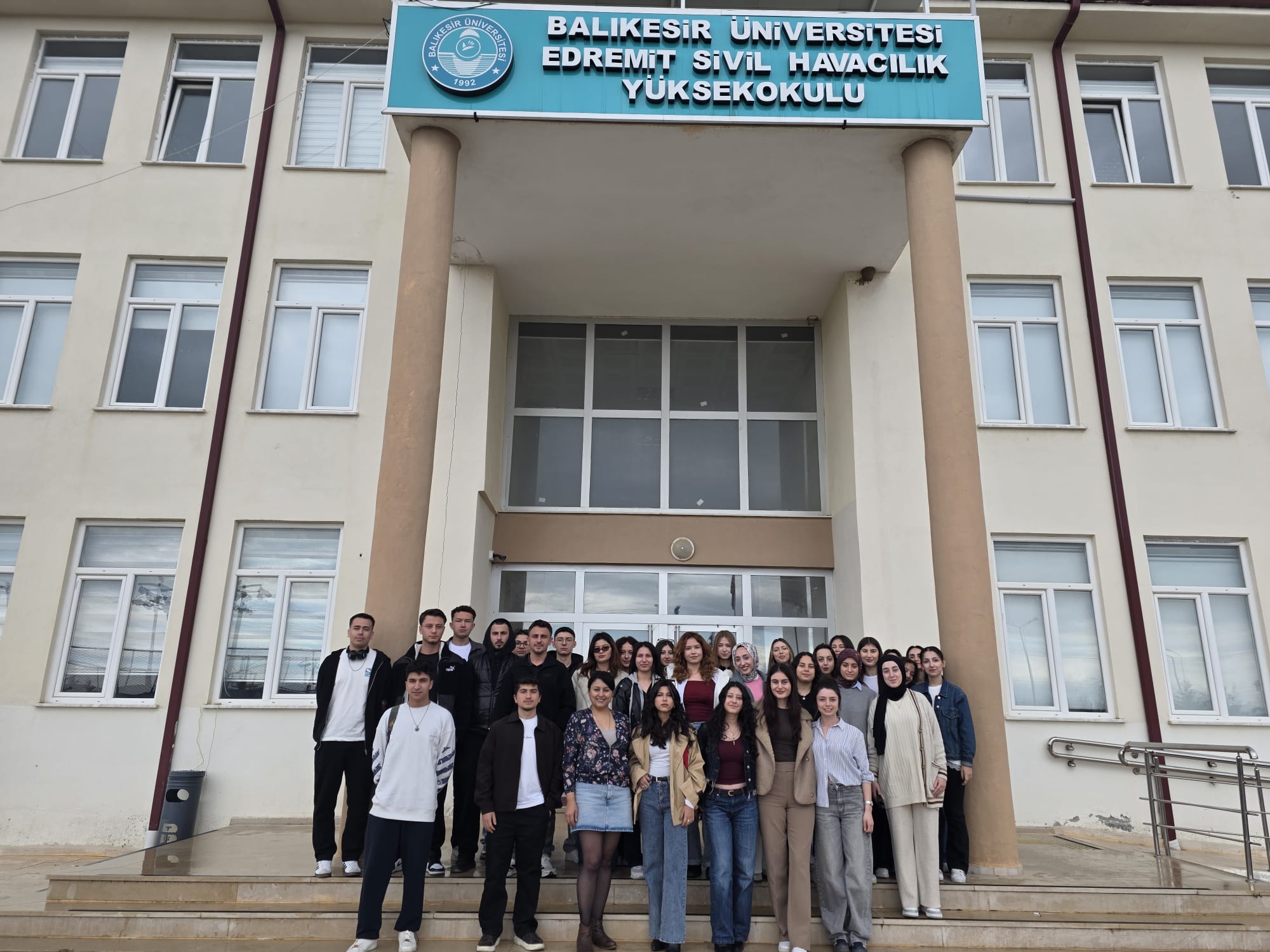 BAÜN Edremit Sivil Havacılık Yüksekokuluna SHGM den Havacılık Eğitiminde Önemli Yetkilendirme