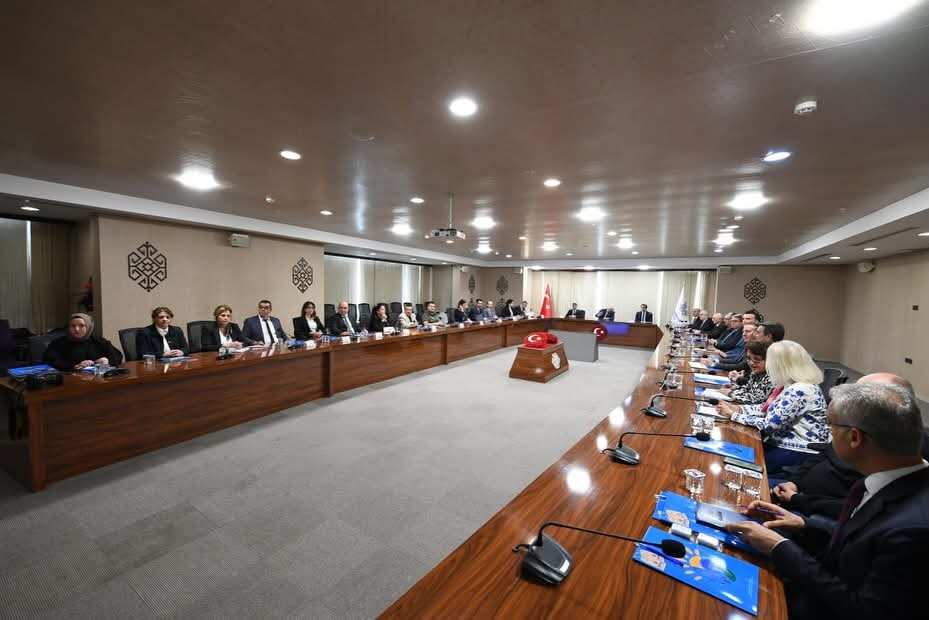 Rektör Oğurlu, İl Tanıtım ve Geliştirme Kurulu Toplantısına Katıldı  4