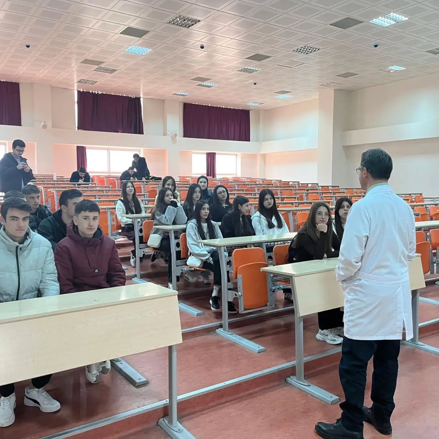 Sındırgı Makbule Efe Anadolu Lisesi Öğrencilerinden Fakültemize Ziyareti 7