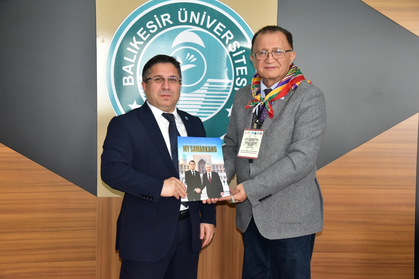 Kuvayı Milliye Şehri Balıkesir: Uluslararası Yörük Türkmen Sempozyumu Heyetinden Rektör Oğurlu’ya Ziyaret 3