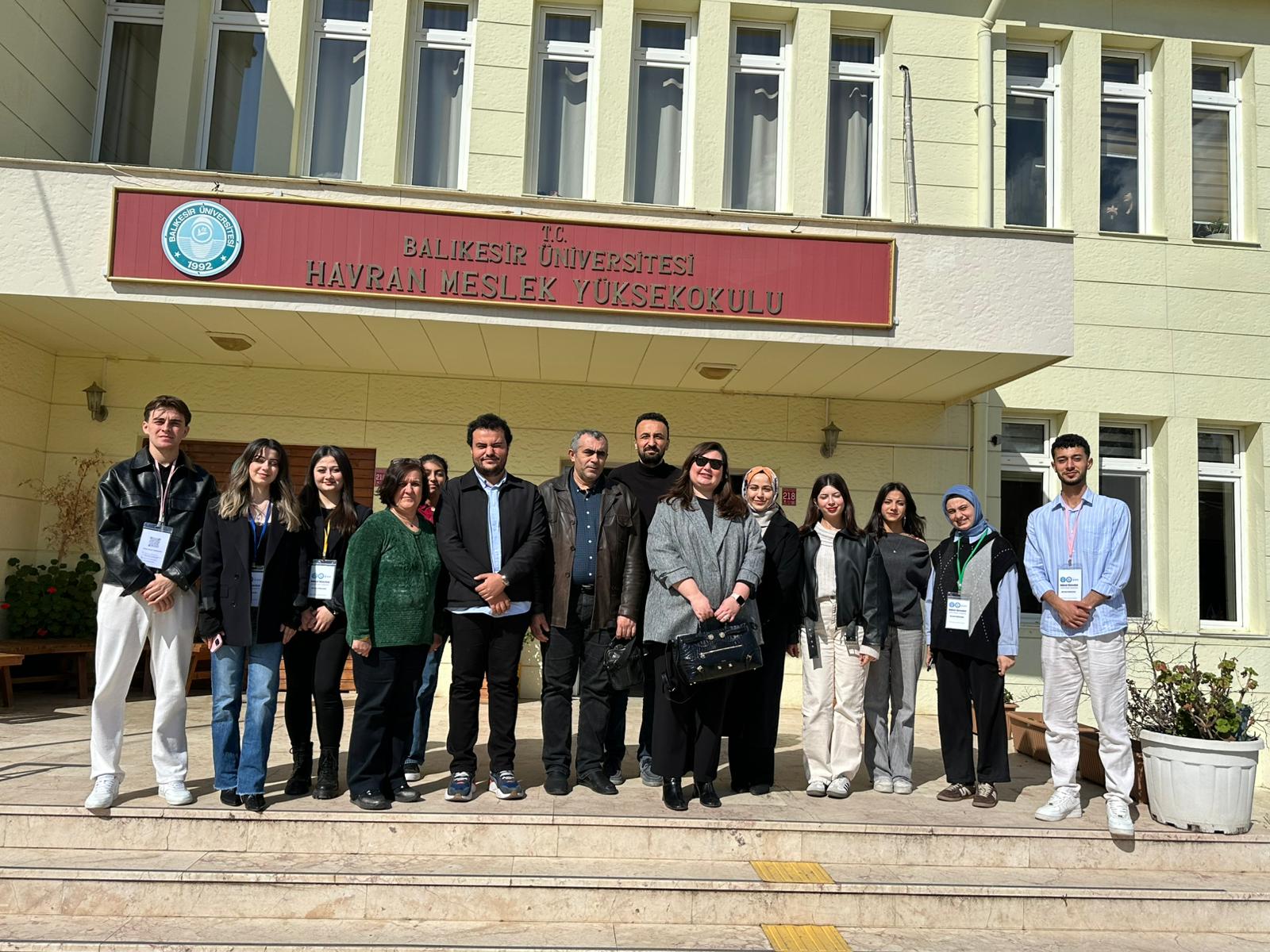 Büro Yönetimi ve Yönetici Asistanlığı Programı Danışma Kurulu Toplantısı Gerçekleştirildi