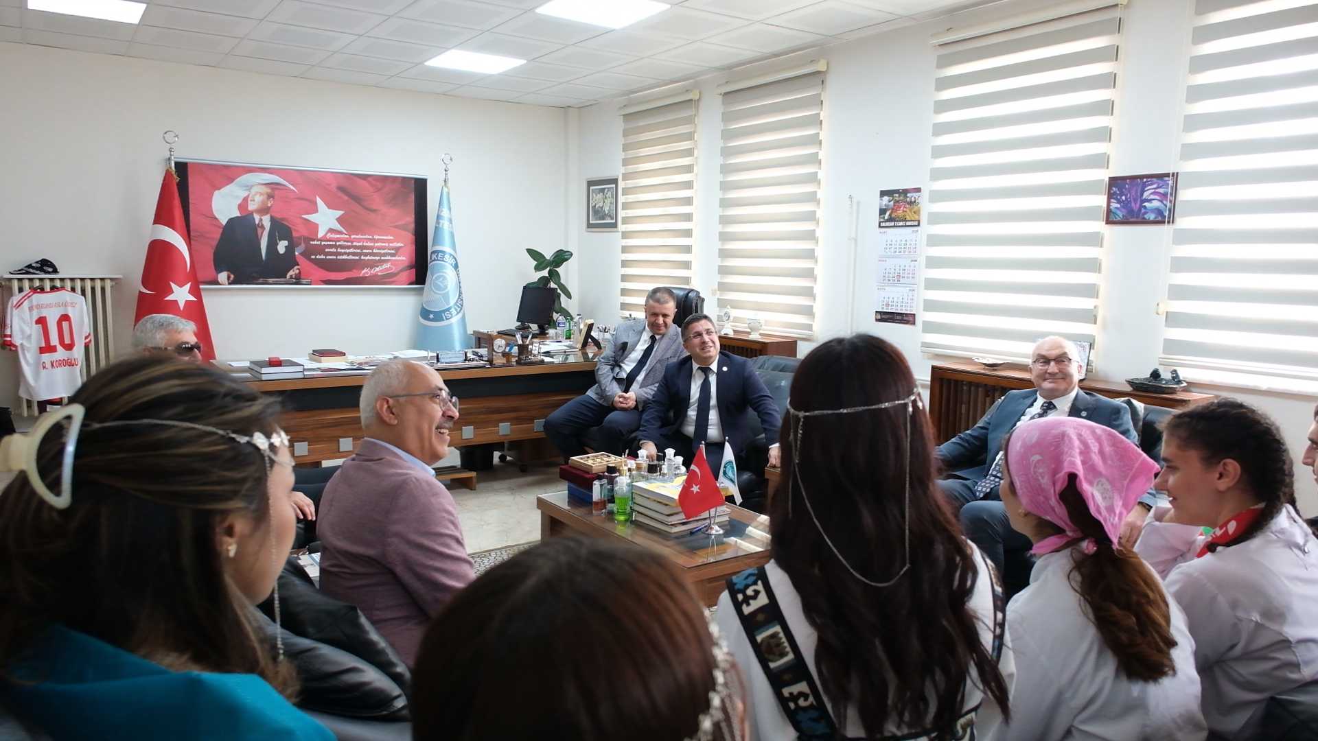 BAÜN’de Uluslararası Kültür Rüzgârı: Turizm Haftasında Renkli Kermes 2