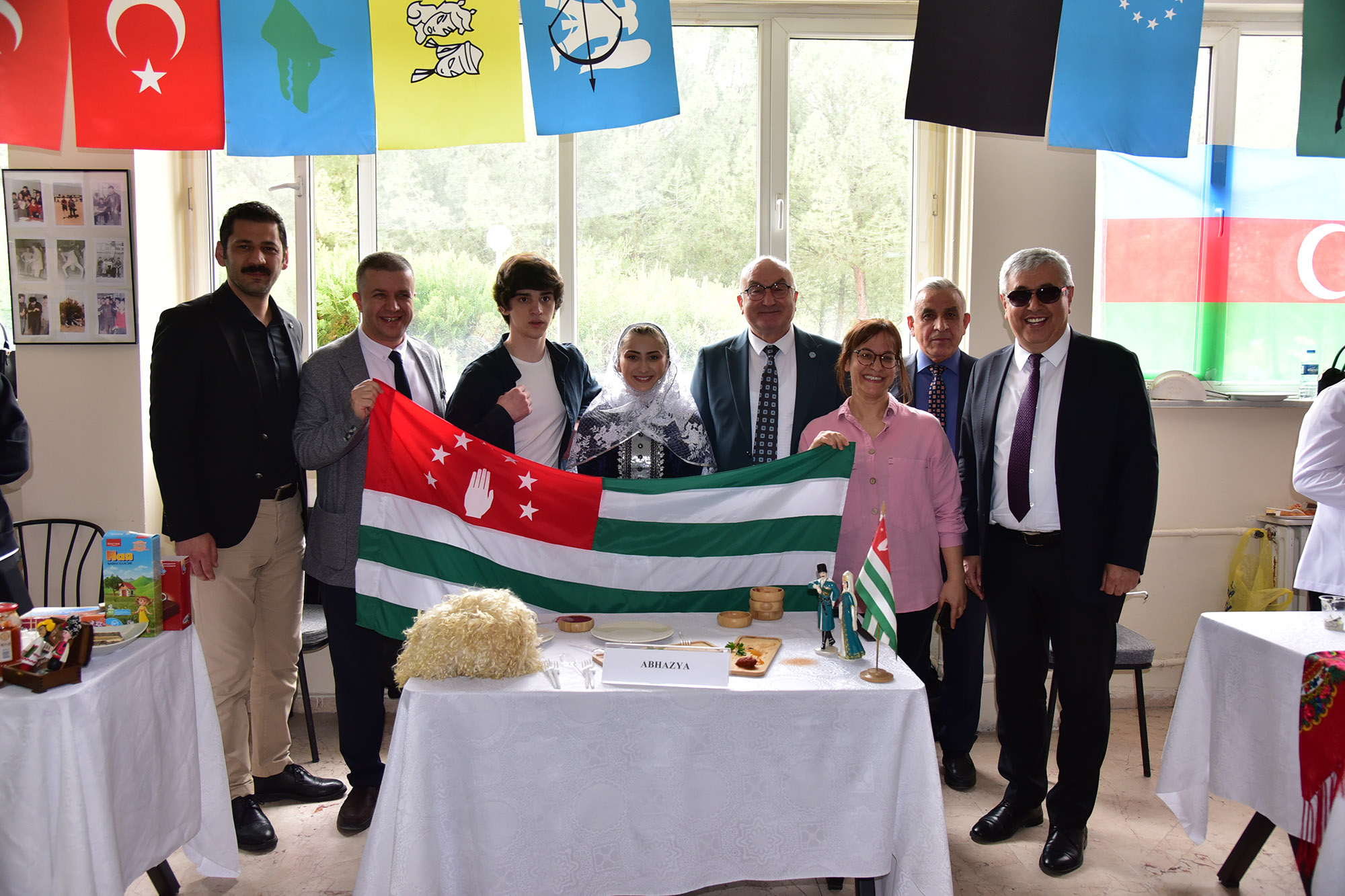 BAÜN’de Uluslararası Kültür Rüzgârı: Turizm Haftasında Renkli Kermes 7