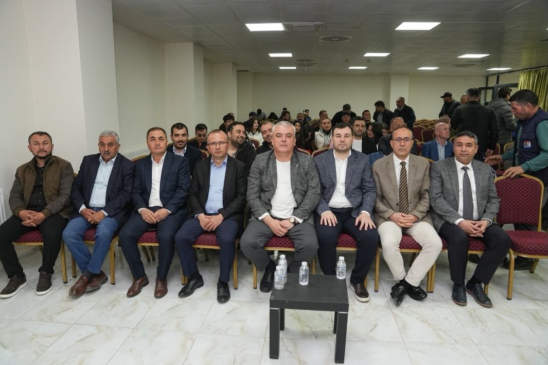 BAÜN ve Balıkesir Damızlık Sığır Yetiştiricileri Birliği Ortaklığındaki “Yetiştirici Buluşmaları”nın İkincisi Savaştepe’de Gerçekleştirildi 2