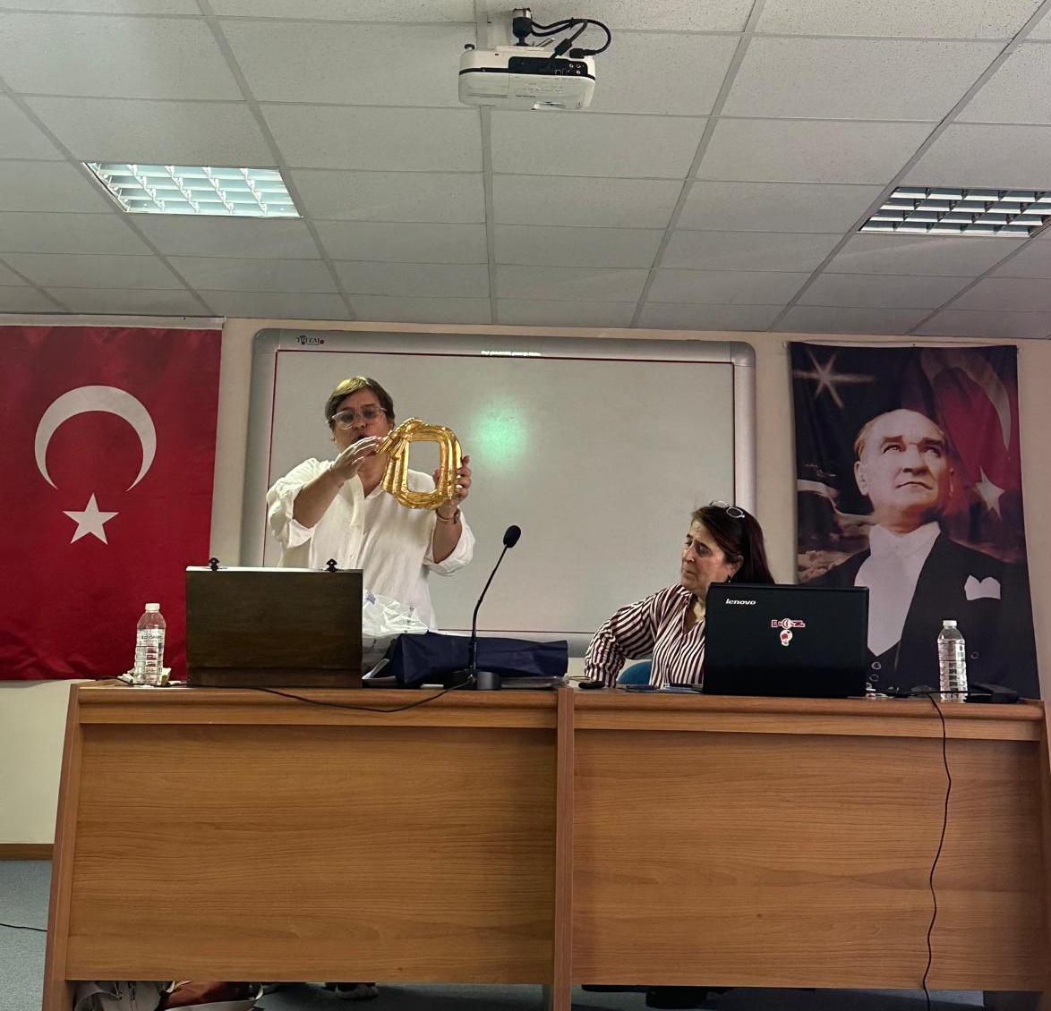BAÜN’de Restorasyon Sanatına Uygulamalı Bakış: Kalemişi ve Altın Varak Anlatıldı 5