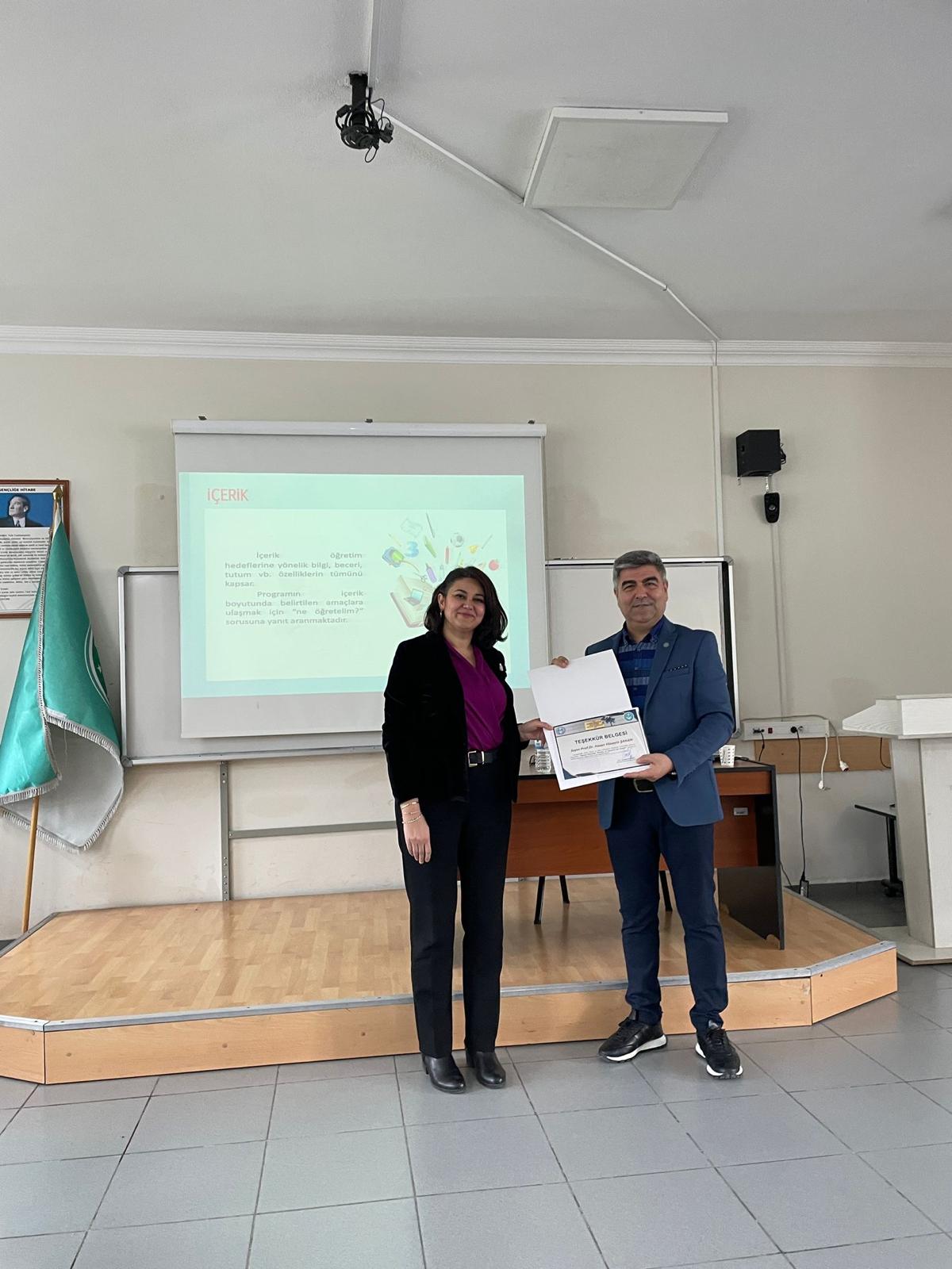 "Öğretim Sürecinde Kalite: Planlama ve Uygulama İçin Öneriler" başlıklı eğitim semineri gerçekleştirildi.