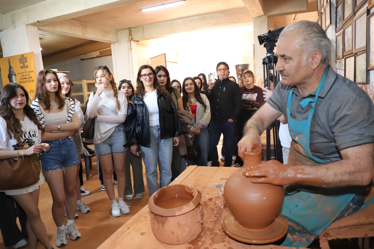 Mimarlık ve Şehir Planlama Öğrencilerinden "Kariyer Planlama ve Kültürel Miras Eğitim Gezisi" 9