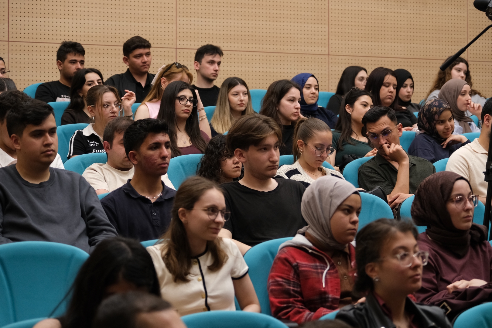 Roma'dan Günümüze Hukukun İzleri BAÜN'de Masaya Yatırıldı 5