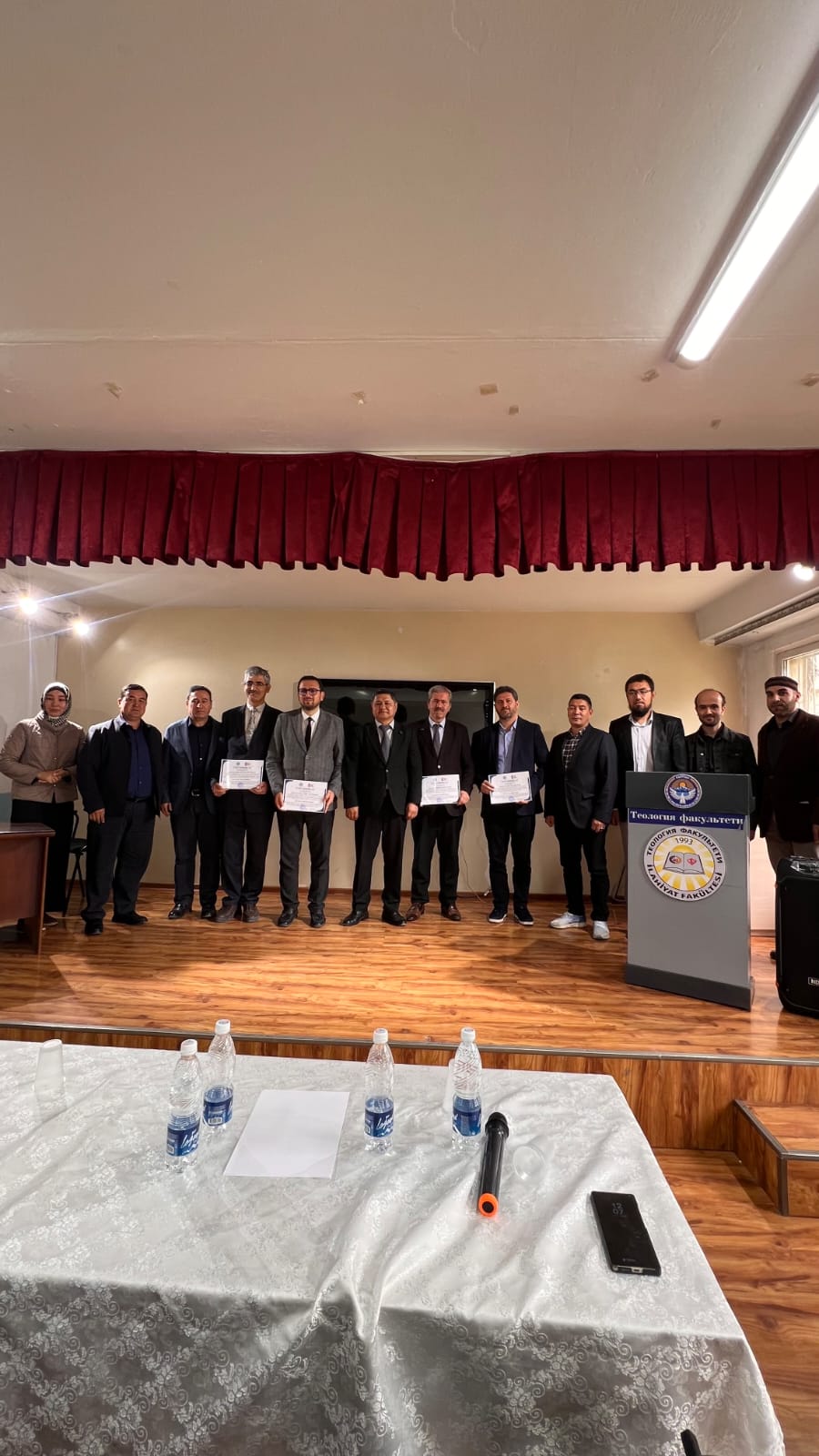 HOCALARIMIZ KIRGIZİSTAN OŞ DEVLET ÜNİVERSİTESİ İLAHİYAT FAKÜLTESİNDE