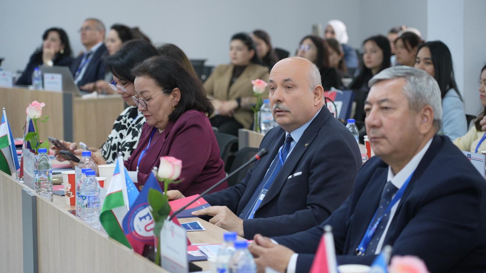 BAÜN Ortaklığında Uluslararası Dilbilim ve Çeviri Konferansı Başarıyla Tamamlandı 3