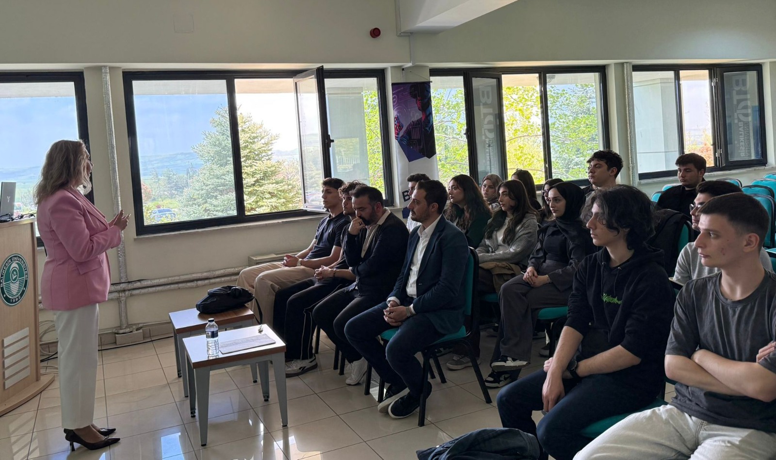 Yapay Zekâ Operatörlüğü Programı Öğrencileri, BAÜN Teknoloji Transfer Ofisi’ne (TTO) Teknik Ziyaret Gerçekleştirdi 2