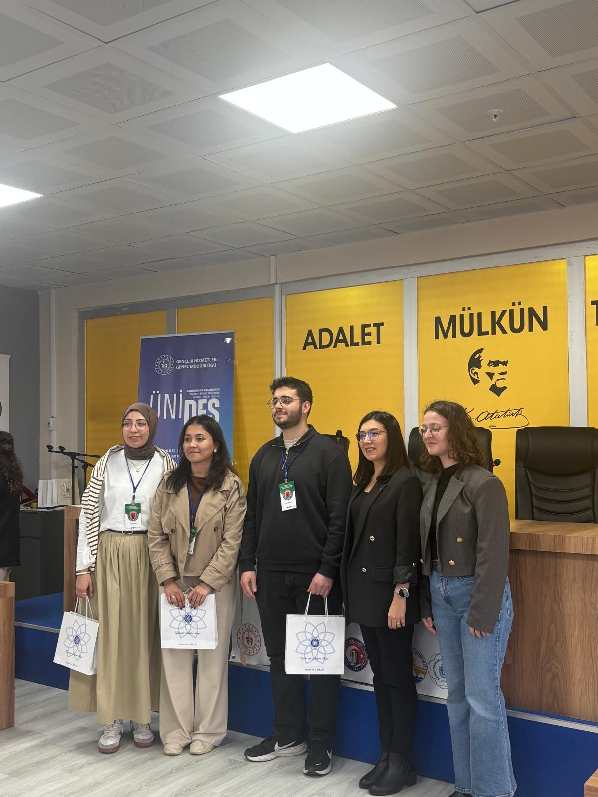 Münazara Yarışması 2