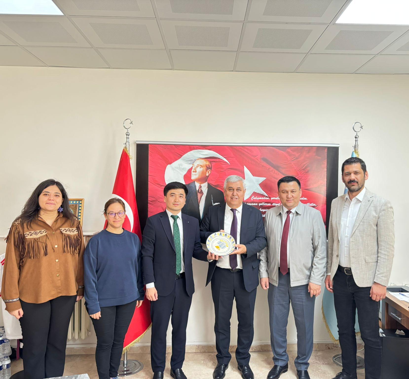 Gülistan Devlet Üniversitesi (Özbekistan) Akademisyenleri Fakültemizi Ziyaret Etti