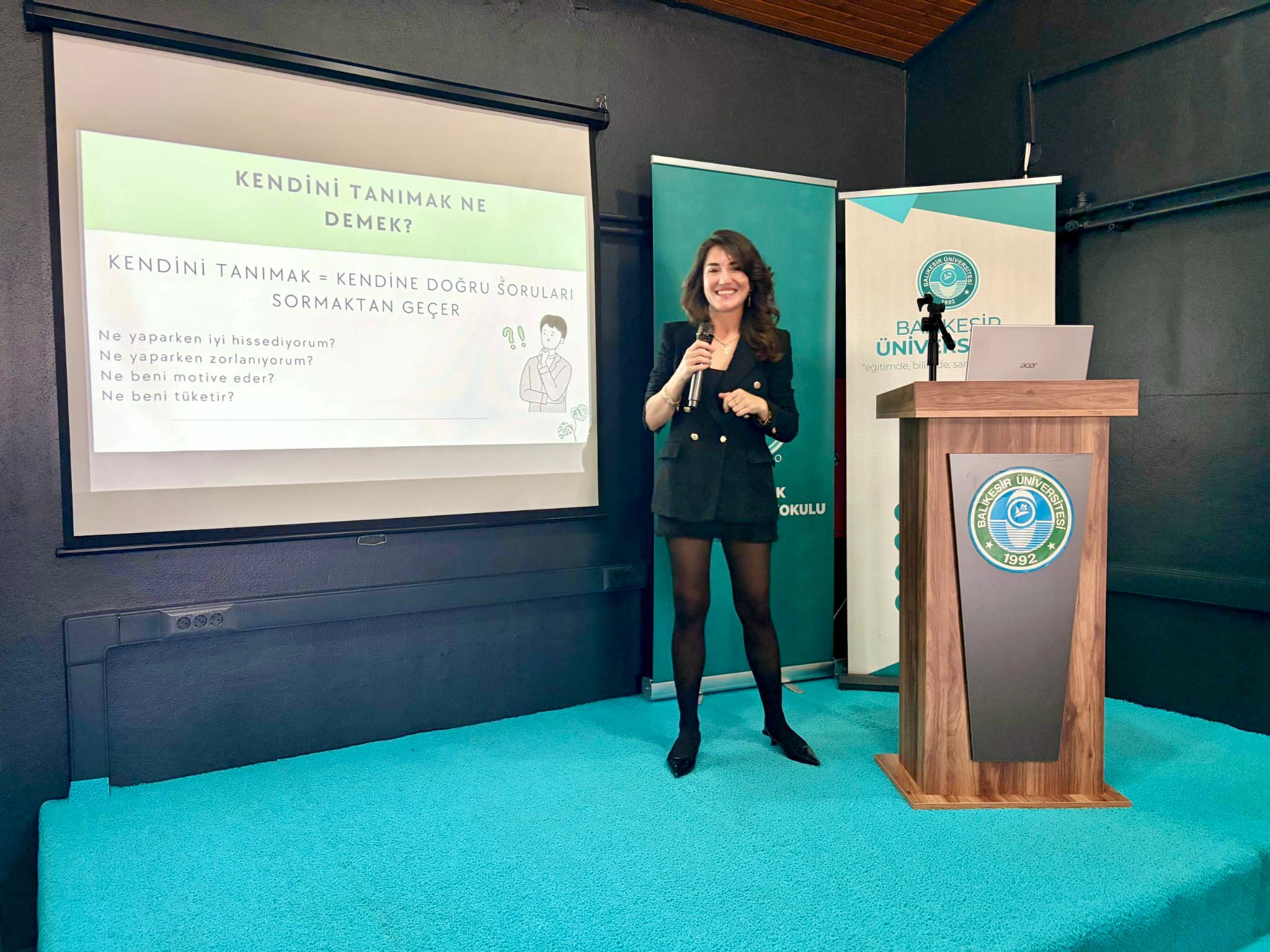 Önce Kendin, Sonra Kariyerin: Kendini Tanıma Sürecinin Kariyer Gelişimine Etkisi