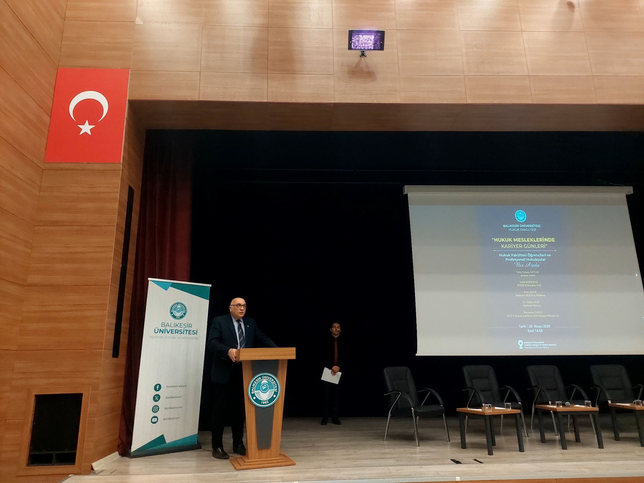 "Hukuk Mesleklerinde Kariyer Günleri" 1