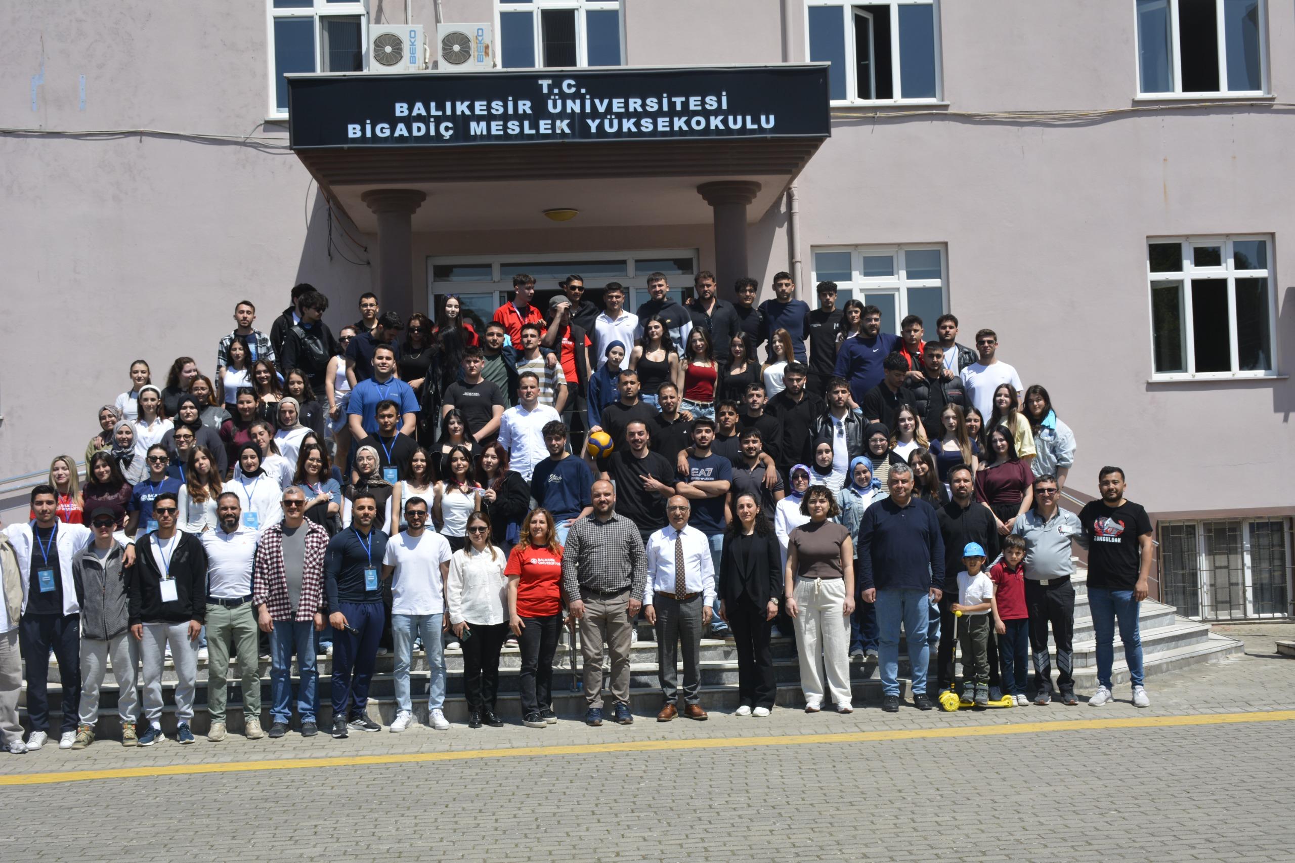 Balıkesir Üniversitesi "Kültür, Sanat ve Spor Festivali 2026" Yüksekokulumuzda