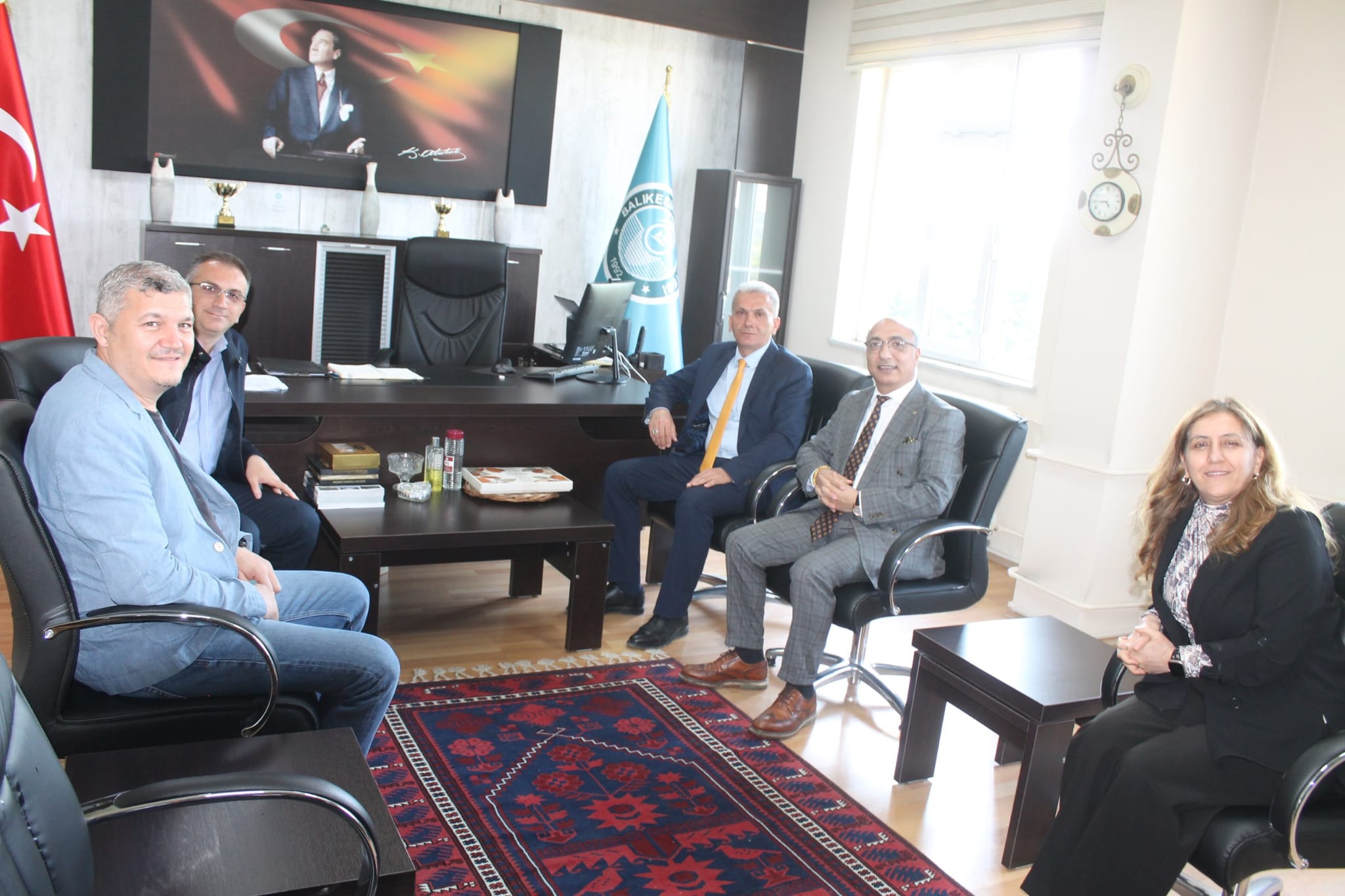İlçe Milli Eğitim Müdürü ve Bigadiç Orman İşletme Müdürü' nün Yüksekokulumuza Ziyareti