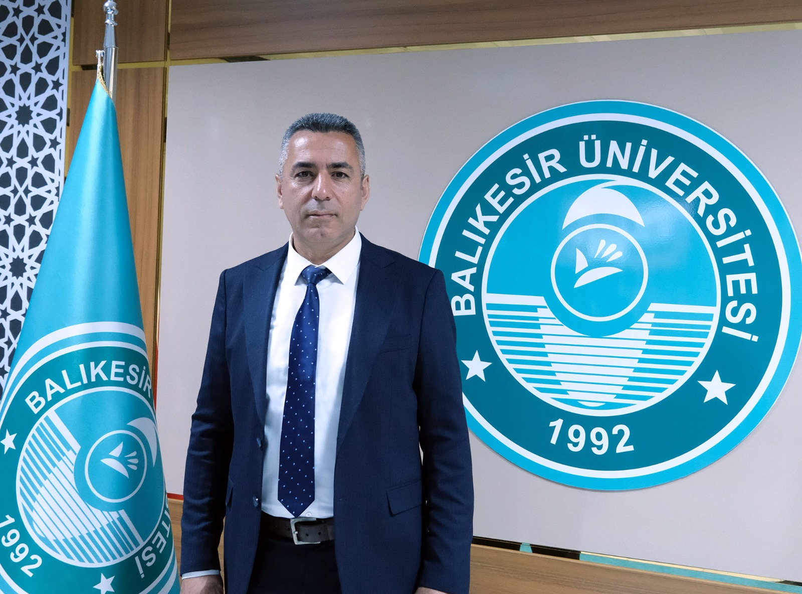 Prof.Dr. Hakan ÖNAL